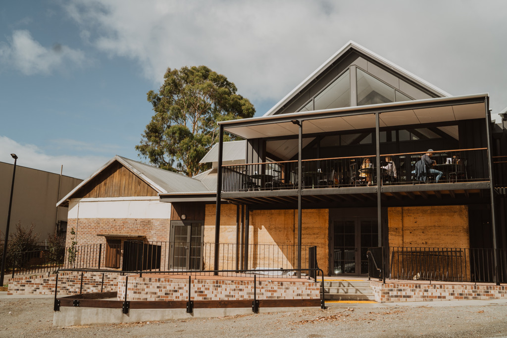 Unit 3/10 Mount Shadforth Road, Denmark WA 6333