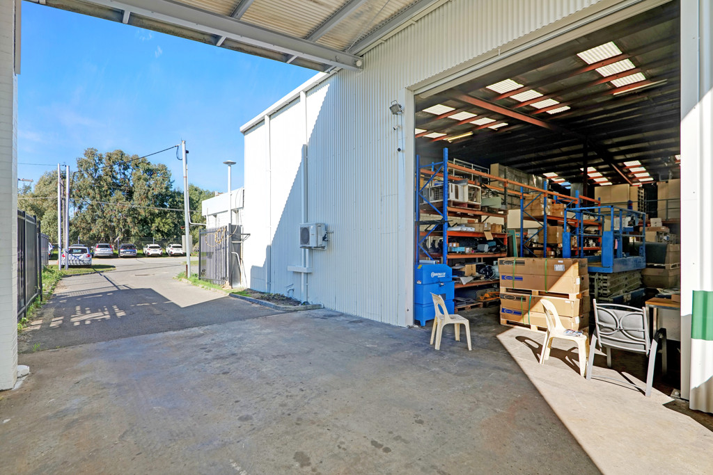3 Tipping Road, Kewdale WA 6105
