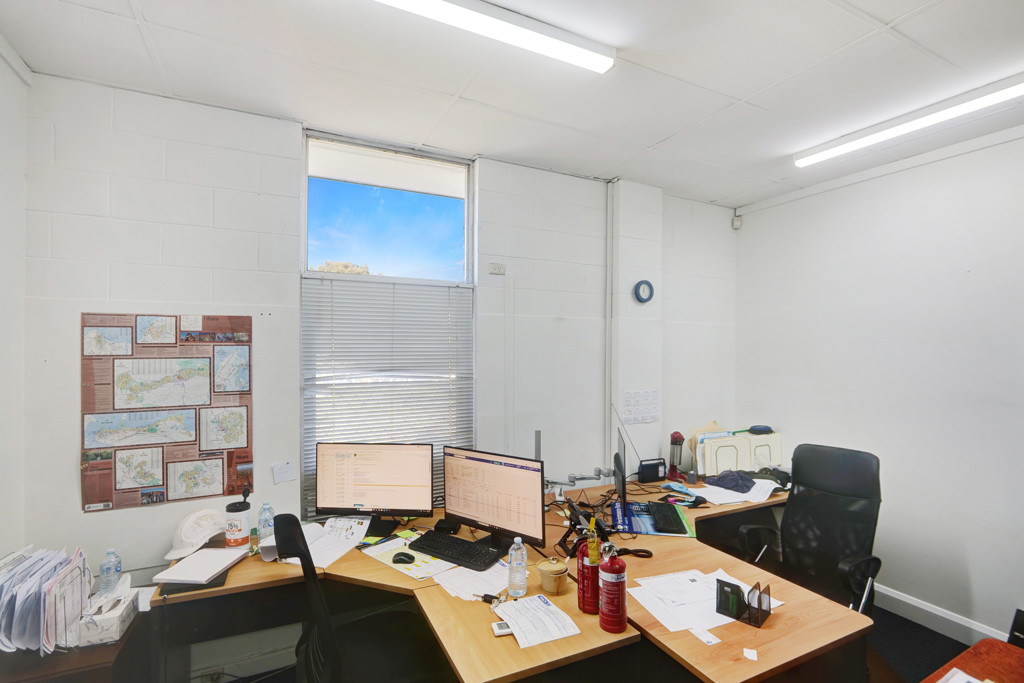 3 Tipping Road, Kewdale WA 6105