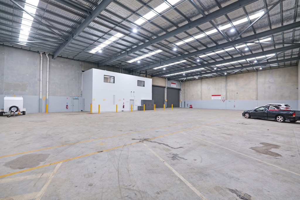 16 Production Road, Canning Vale WA 6155