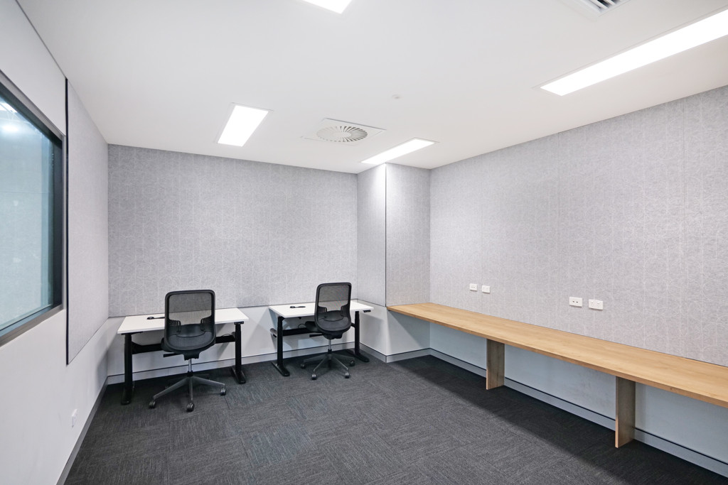 16 Production Road, Canning Vale WA 6155