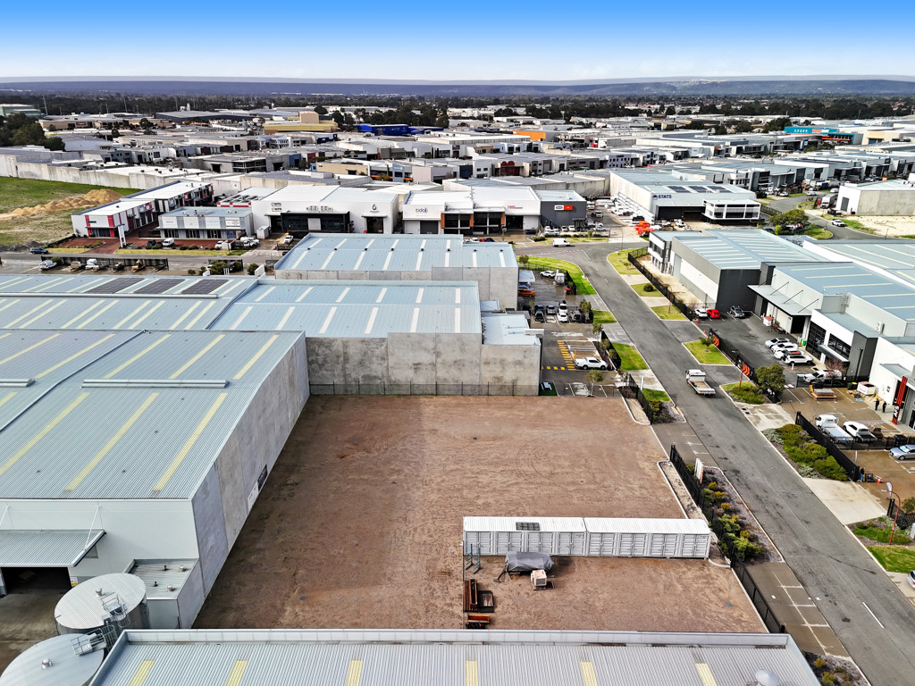 21 Brewer Road, Canning Vale WA 6155