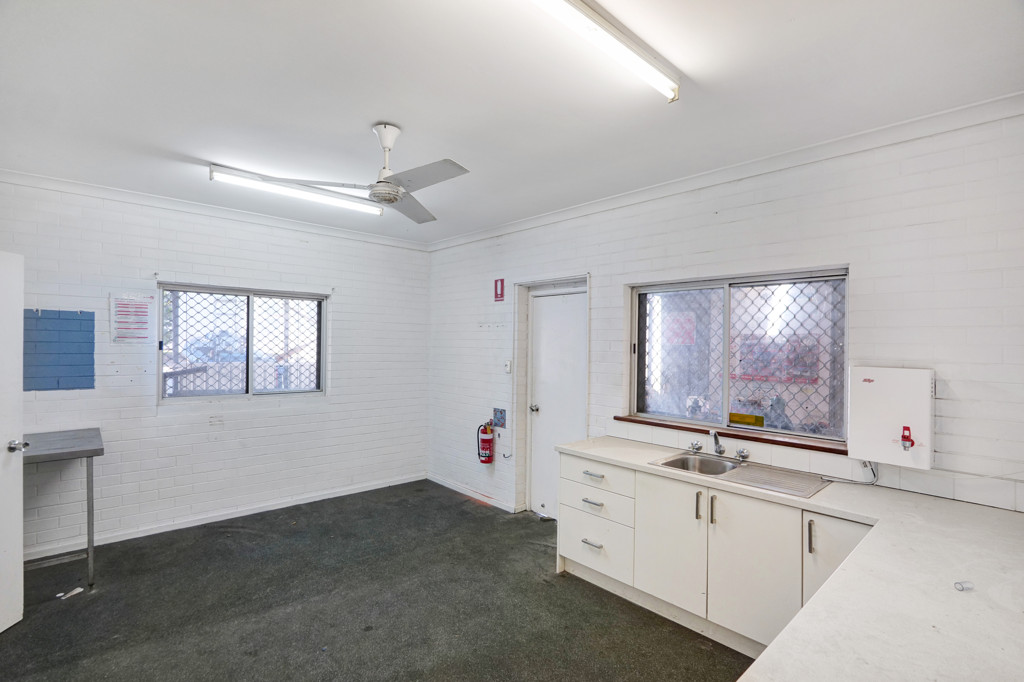 12 Sparks Road, Henderson WA 6166