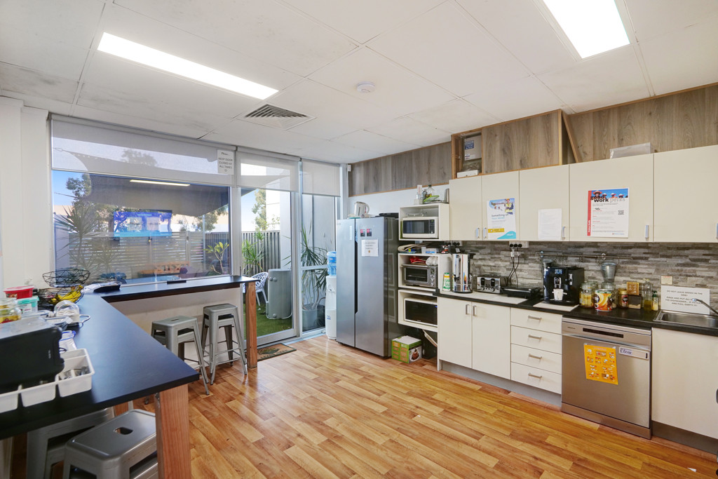 163 Abernethy Road, Belmont WA 6104