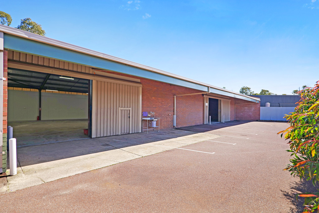 4/31 Laurence Road, Walliston WA 6076