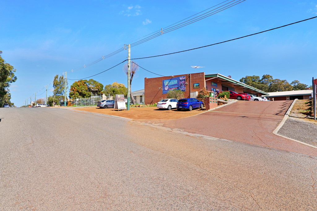 4/31 Laurence Road, Walliston WA 6076