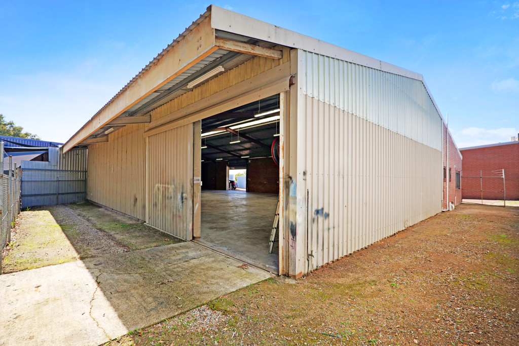 4/31 Laurence Road, Walliston WA 6076