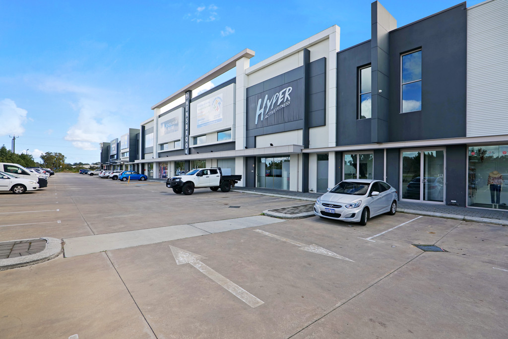 2 Hensbrook Loop, Forrestdale WA 6112