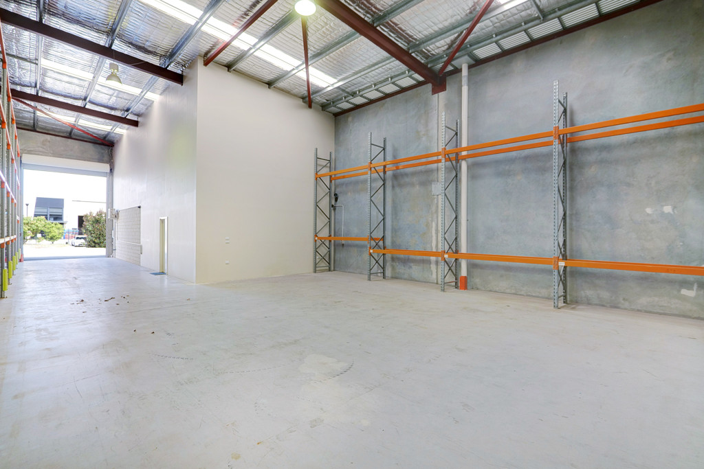 Unit 1/35 Mordaunt Circuit, Canning Vale WA 6155