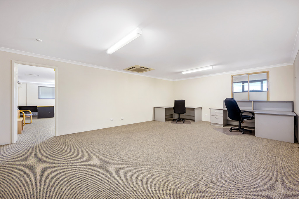 Unit 1/88 King Road, East Bunbury WA 6230