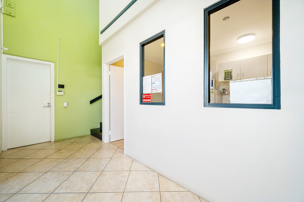 Unit 1/88 King Road, East Bunbury WA 6230