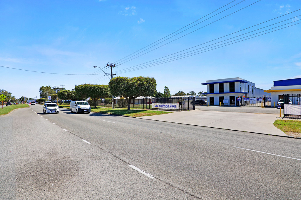 1964 Albany Highway, Maddington WA 6109