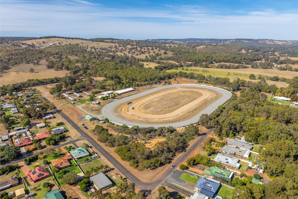 18 Peterson Road, Warawarrup WA 6220