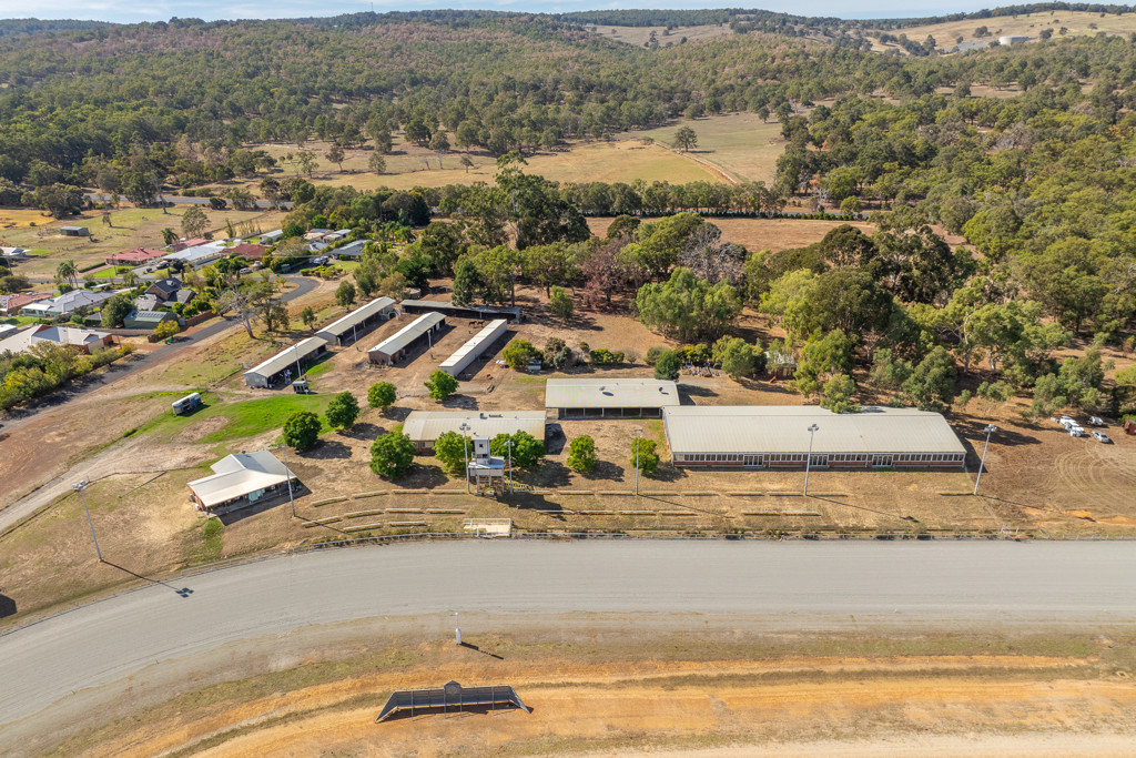 18 Peterson Road, Warawarrup WA 6220
