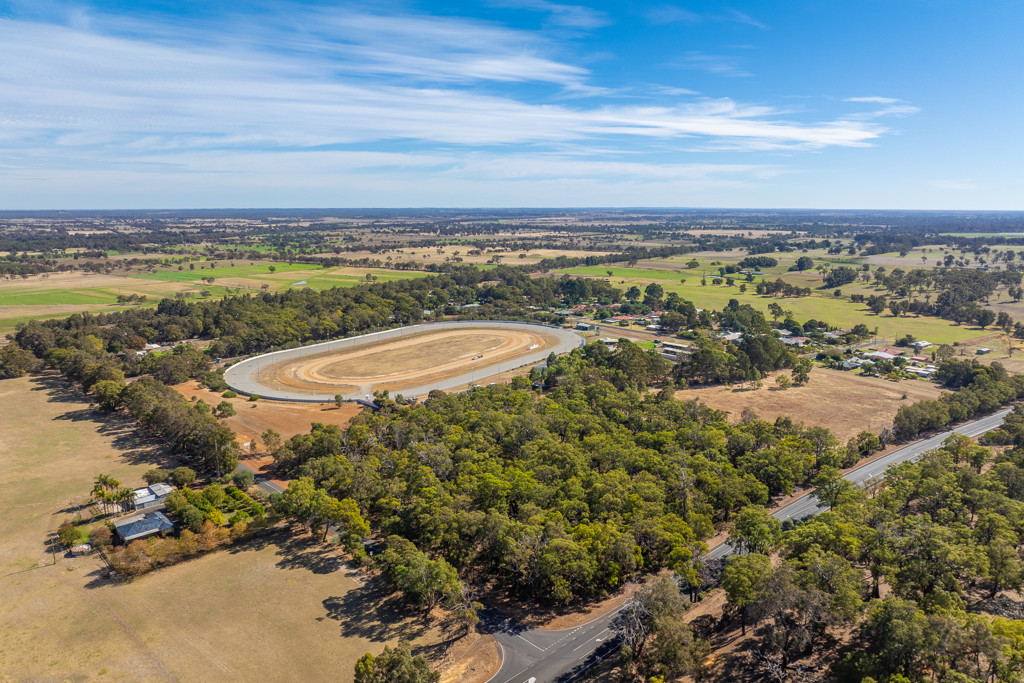 18 Peterson Road, Warawarrup WA 6220