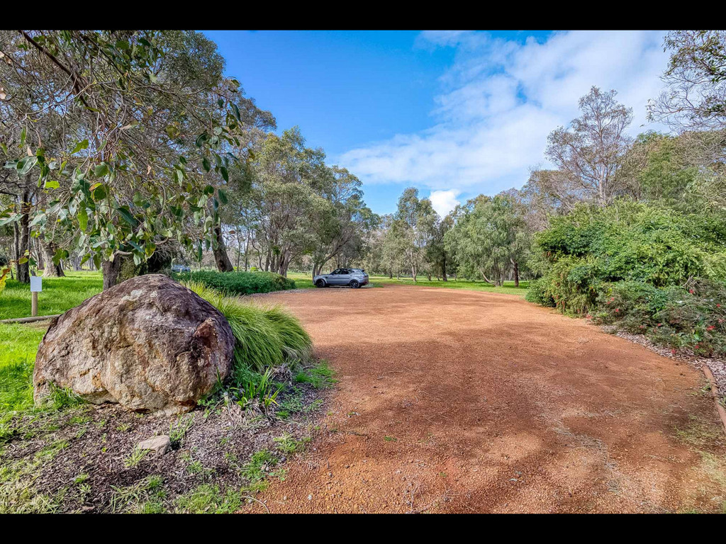 242 Quininup Rd (Ptn 269 Quininup Rd), Wilyabrup WA 6280