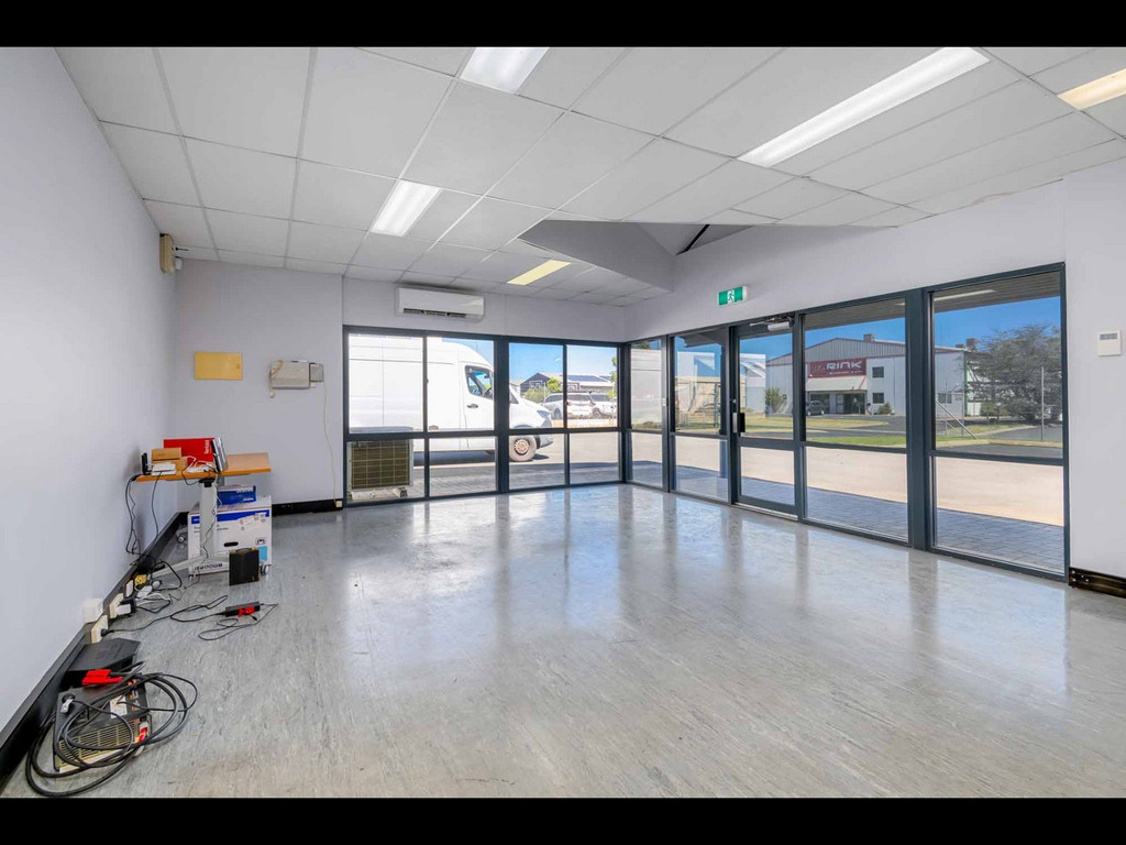 13 Gibbons Road, Davenport WA 6230