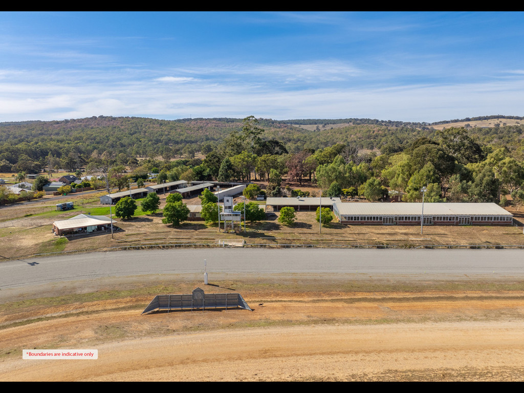 18 Peterson Road, Warawarrup WA 6220