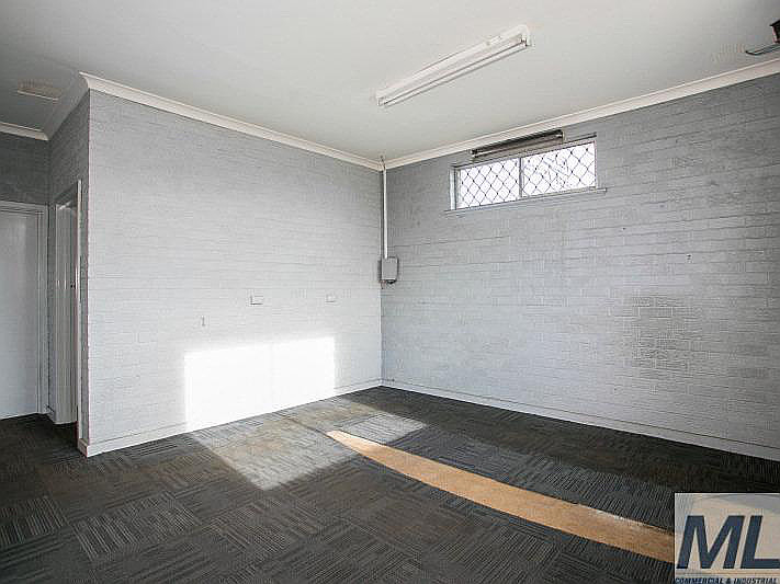 21 Sevenoaks Street, Bentley WA 6102