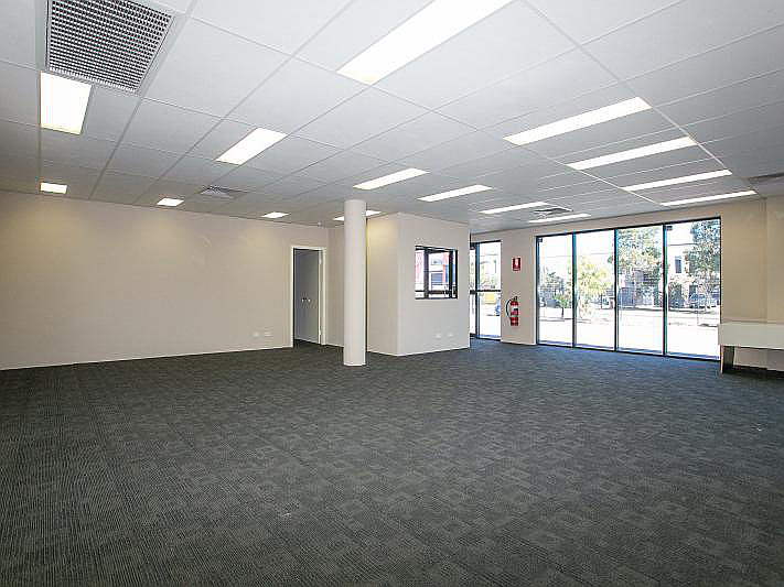 29 Mordaunt Circuit, Canning Vale WA 6155
