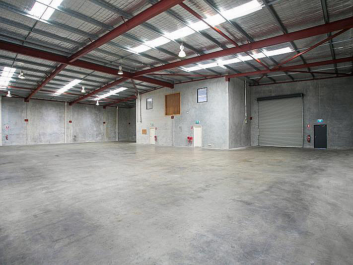 29 Mordaunt Circuit, Canning Vale WA 6155
