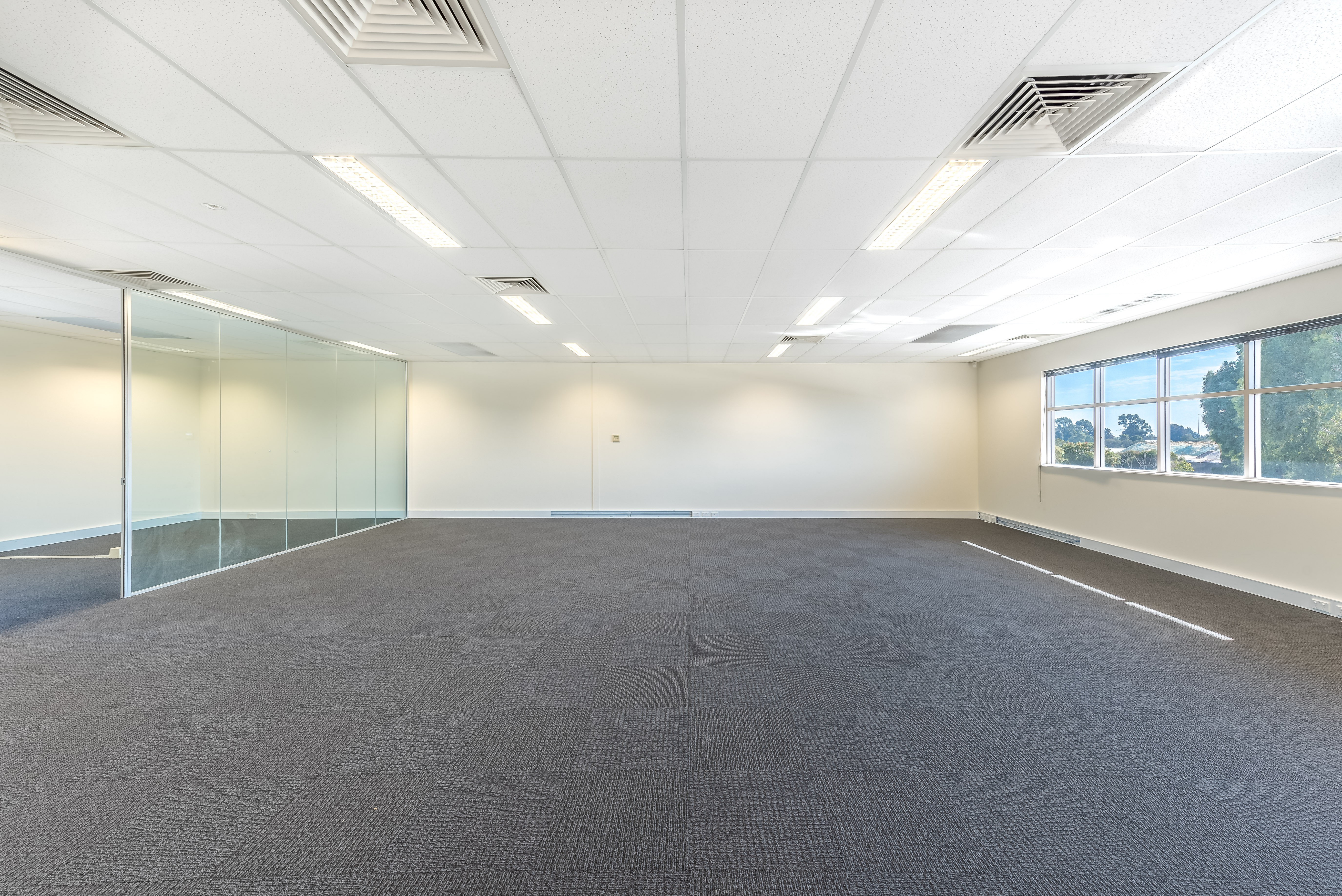 20 Tarlton Crescent, Perth Airport WA 6105