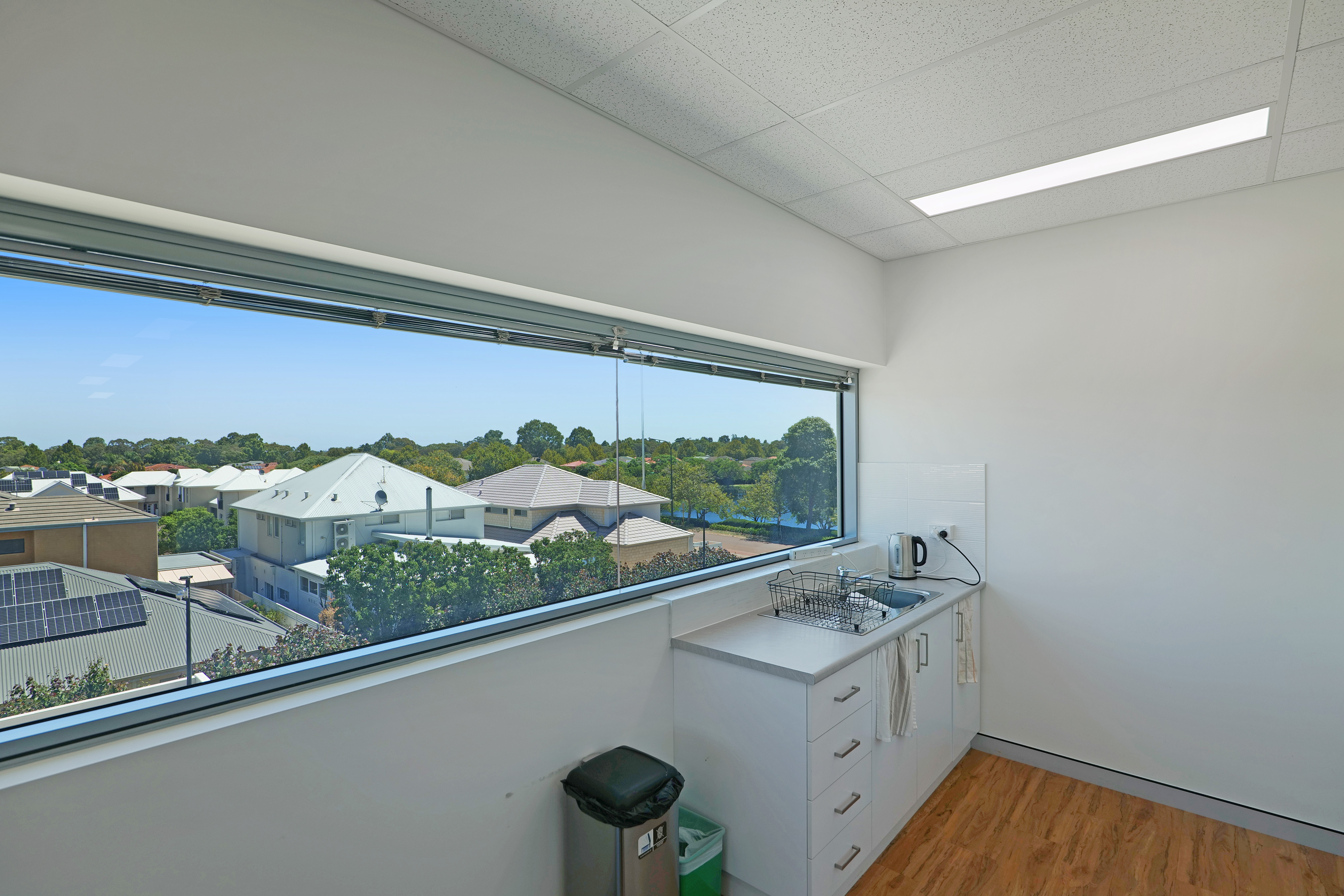 Suite 9/2 Queensgate Drive, Canning Vale WA 6155