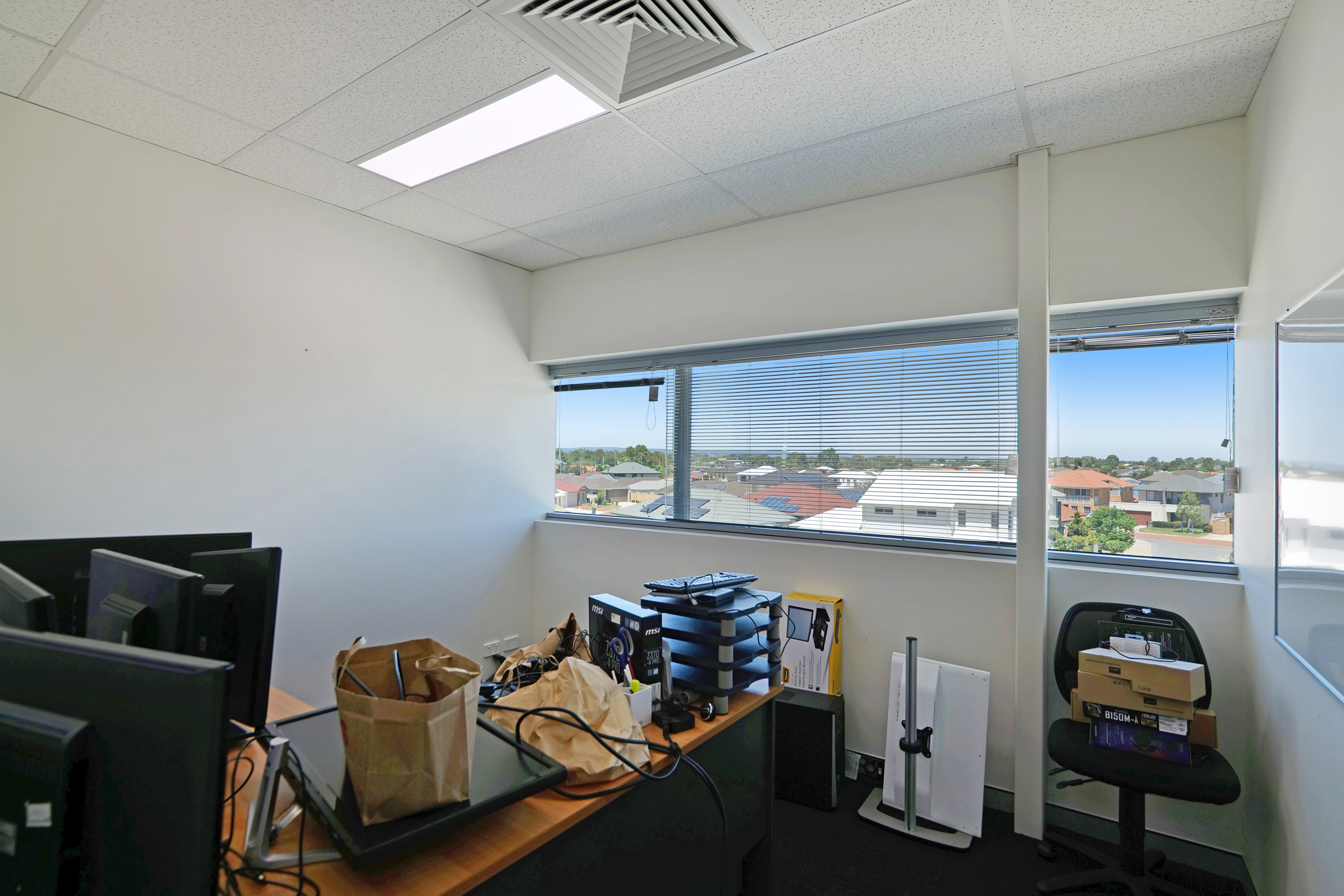 Suite 9/2 Queensgate Drive, Canning Vale WA 6155