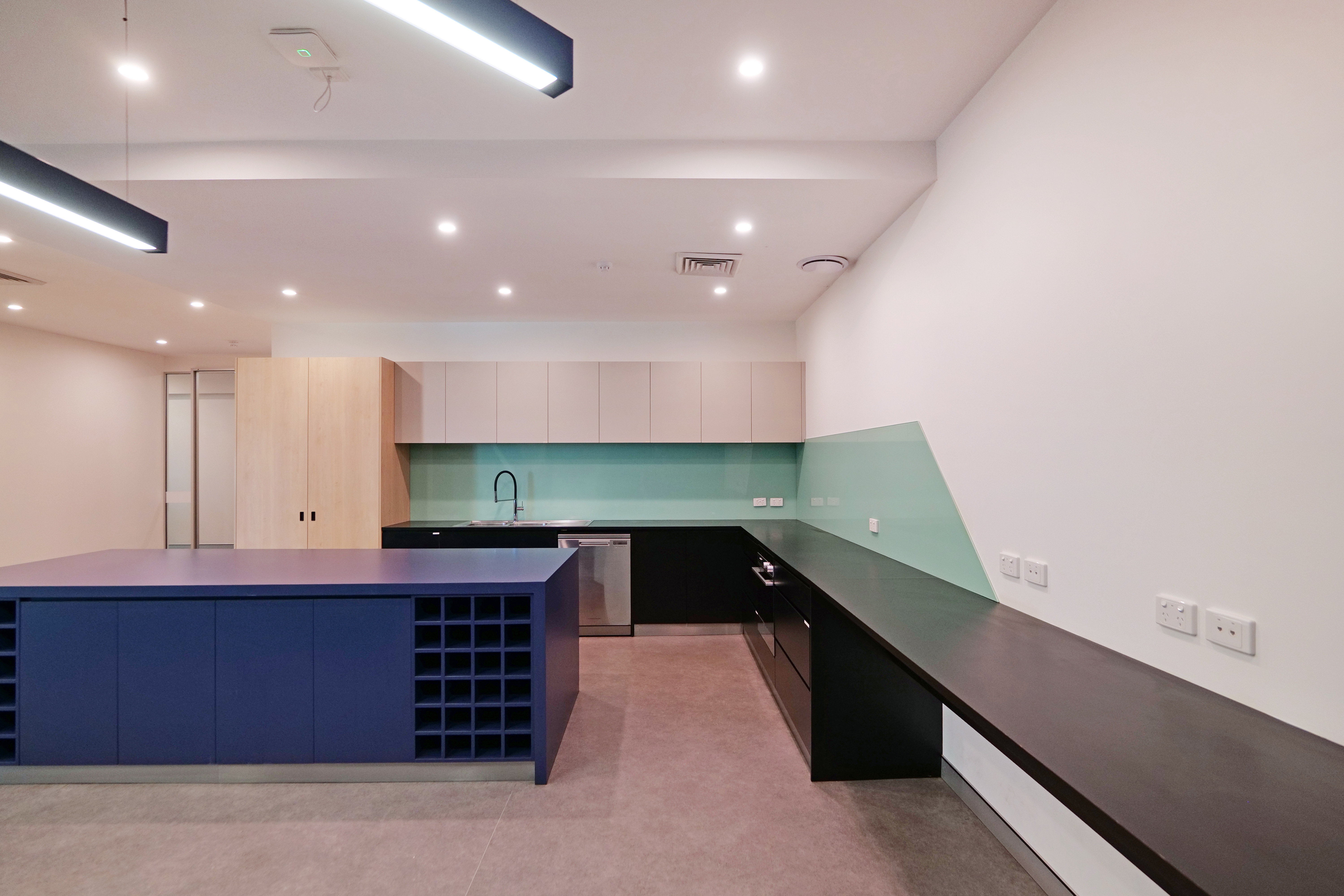 6/47 Mews Road, Fremantle WA 6160