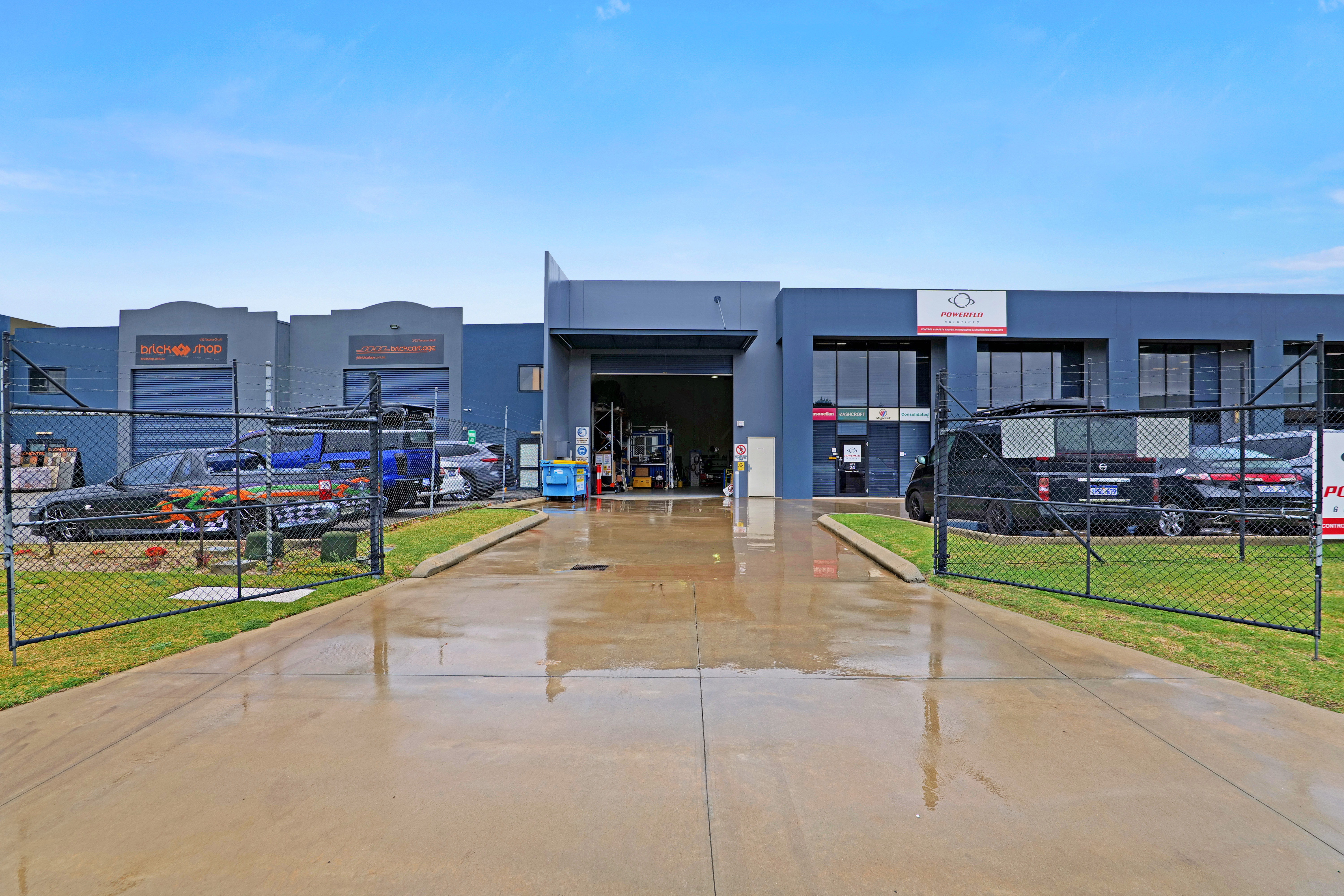 1/24 Tacoma Circuit, Canning Vale WA 6155