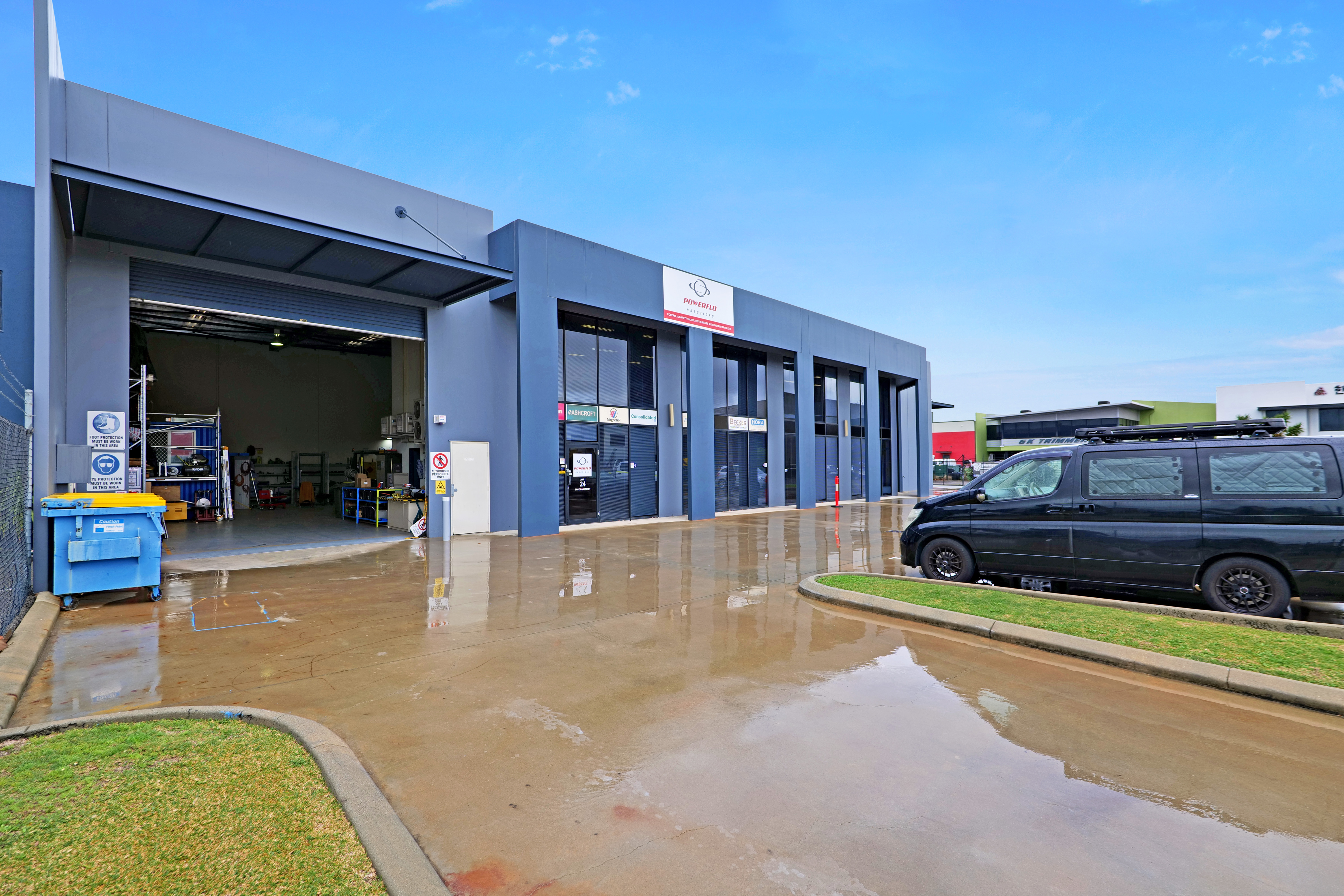 1/24 Tacoma Circuit, Canning Vale WA 6155