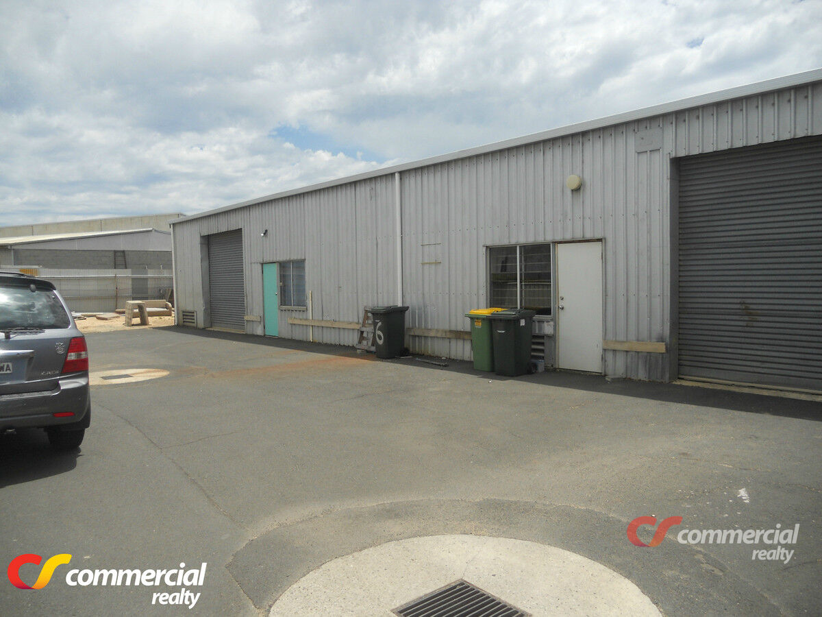 Unit 6/90 King Road, East Bunbury WA 6230