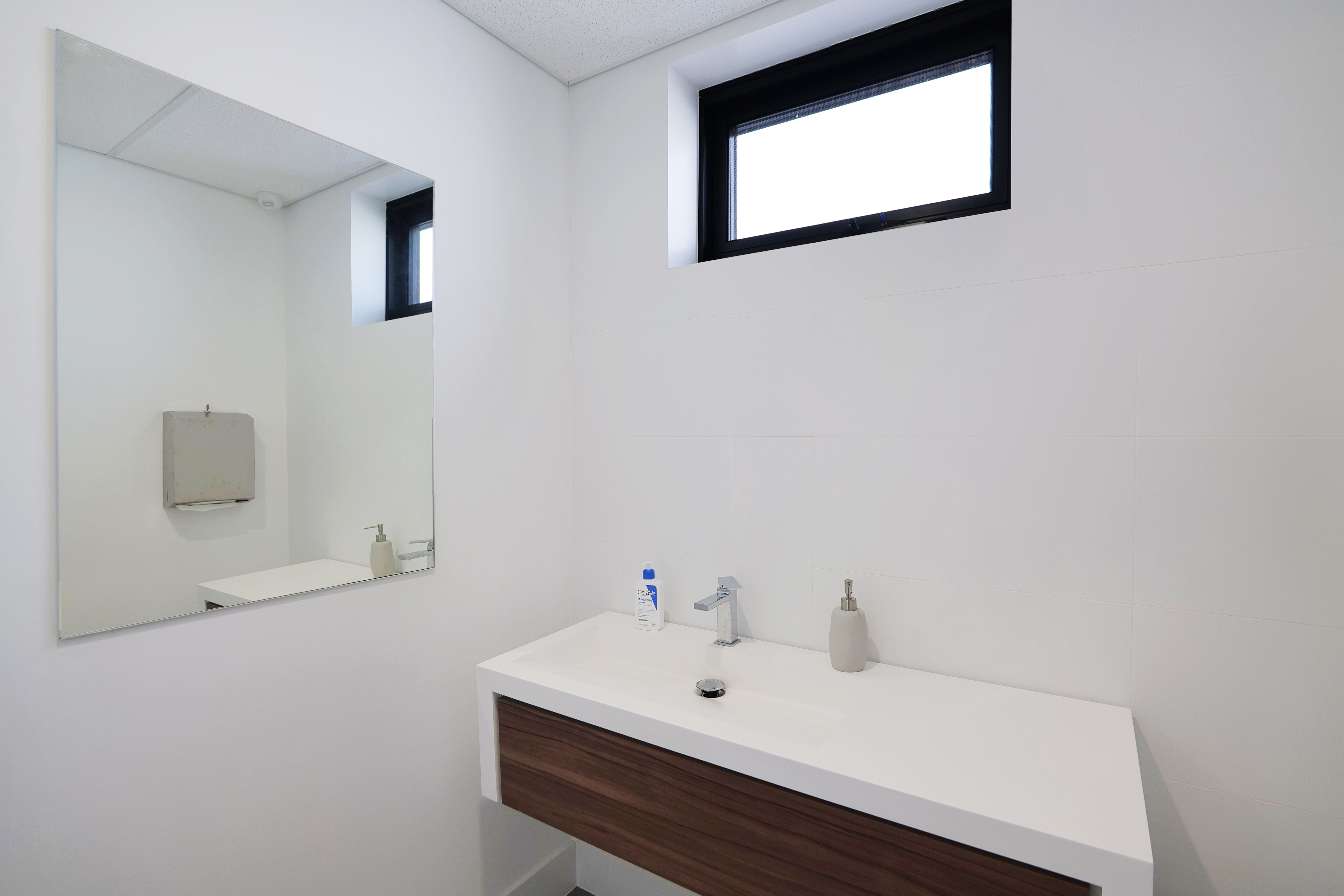 25A Gympie Way, Willetton WA 6155