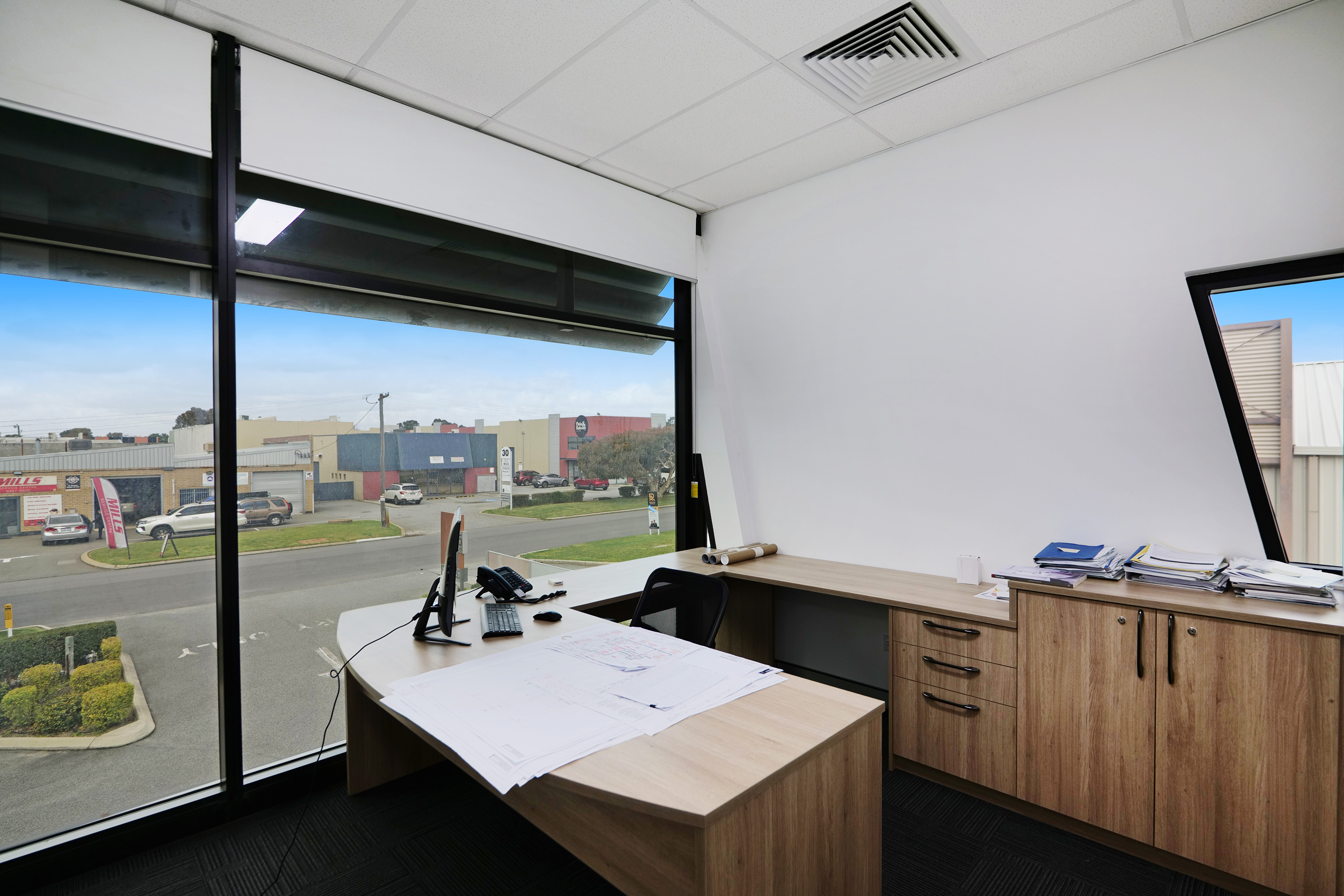 25A Gympie Way, Willetton WA 6155