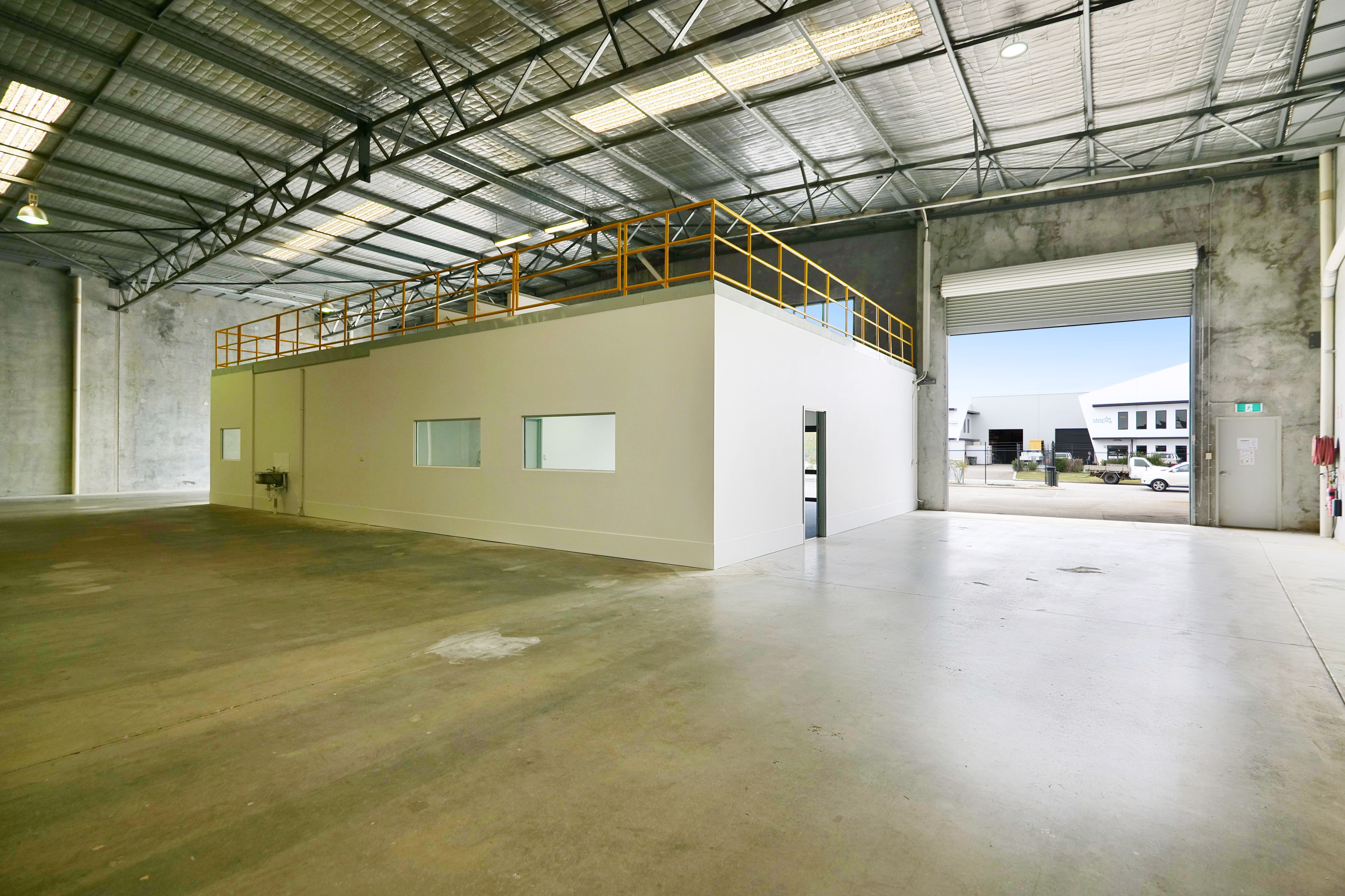 14 Tacoma Circuit, Canning Vale WA 6155