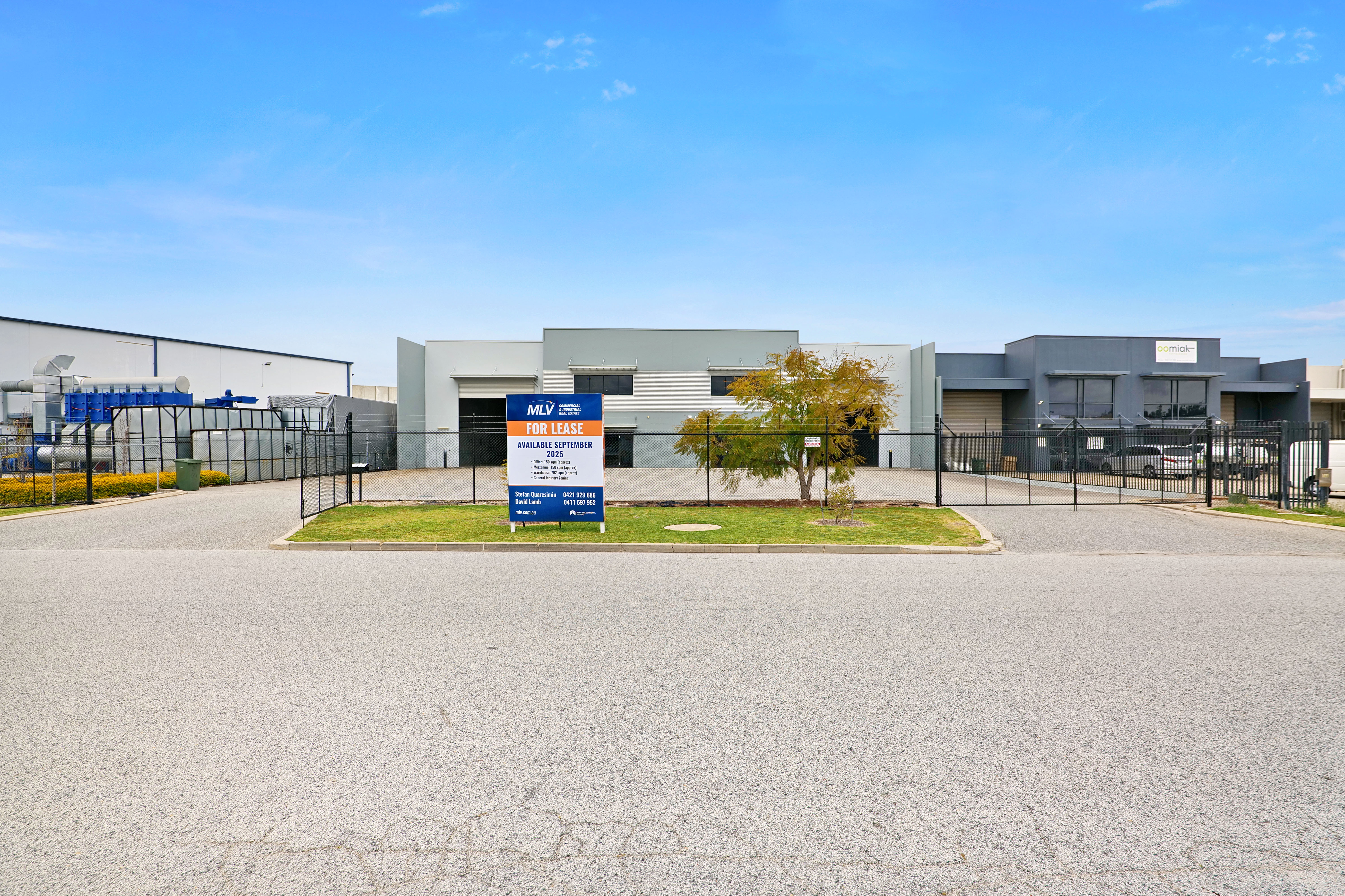 14 Tacoma Circuit, Canning Vale WA 6155