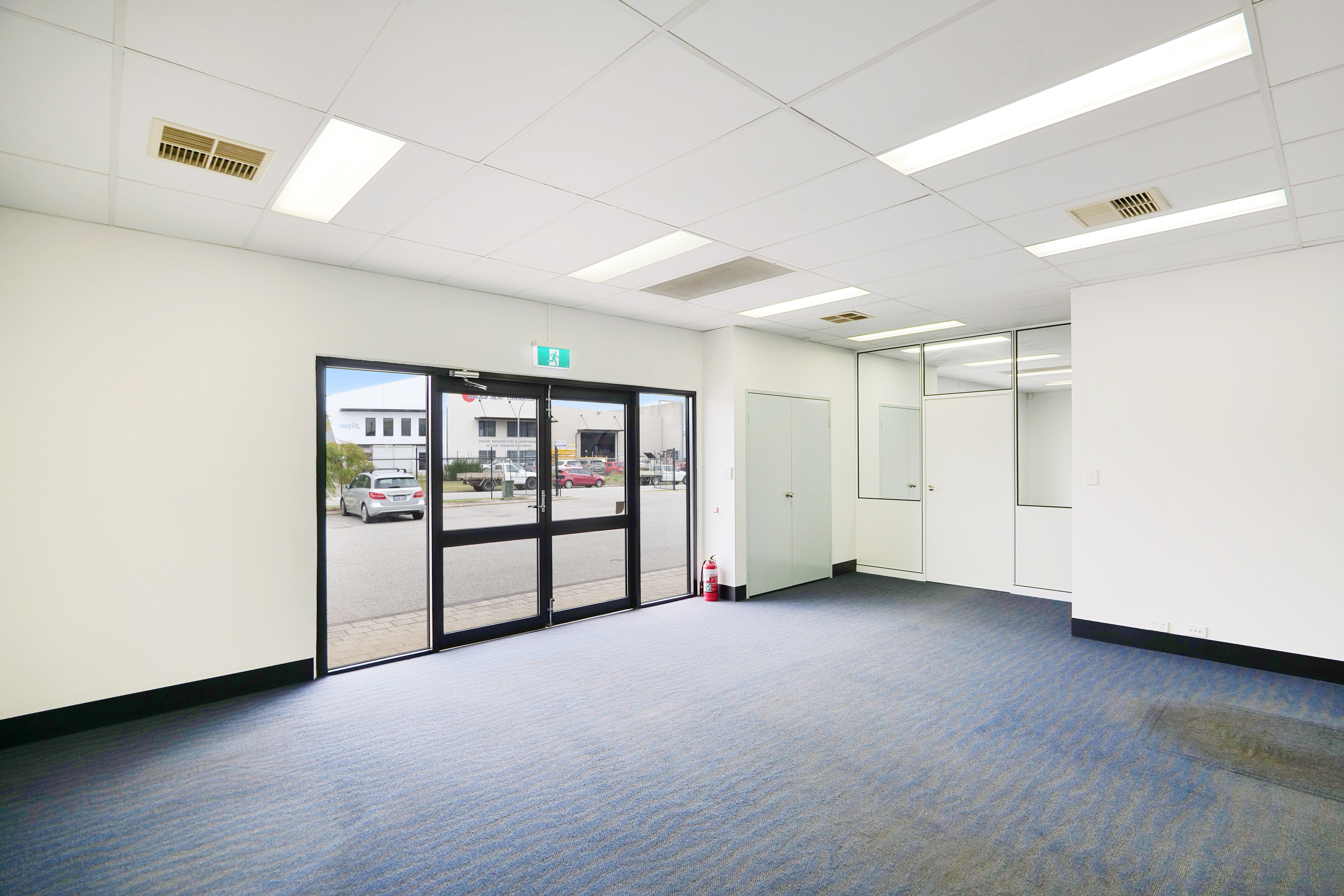 14 Tacoma Circuit, Canning Vale WA 6155
