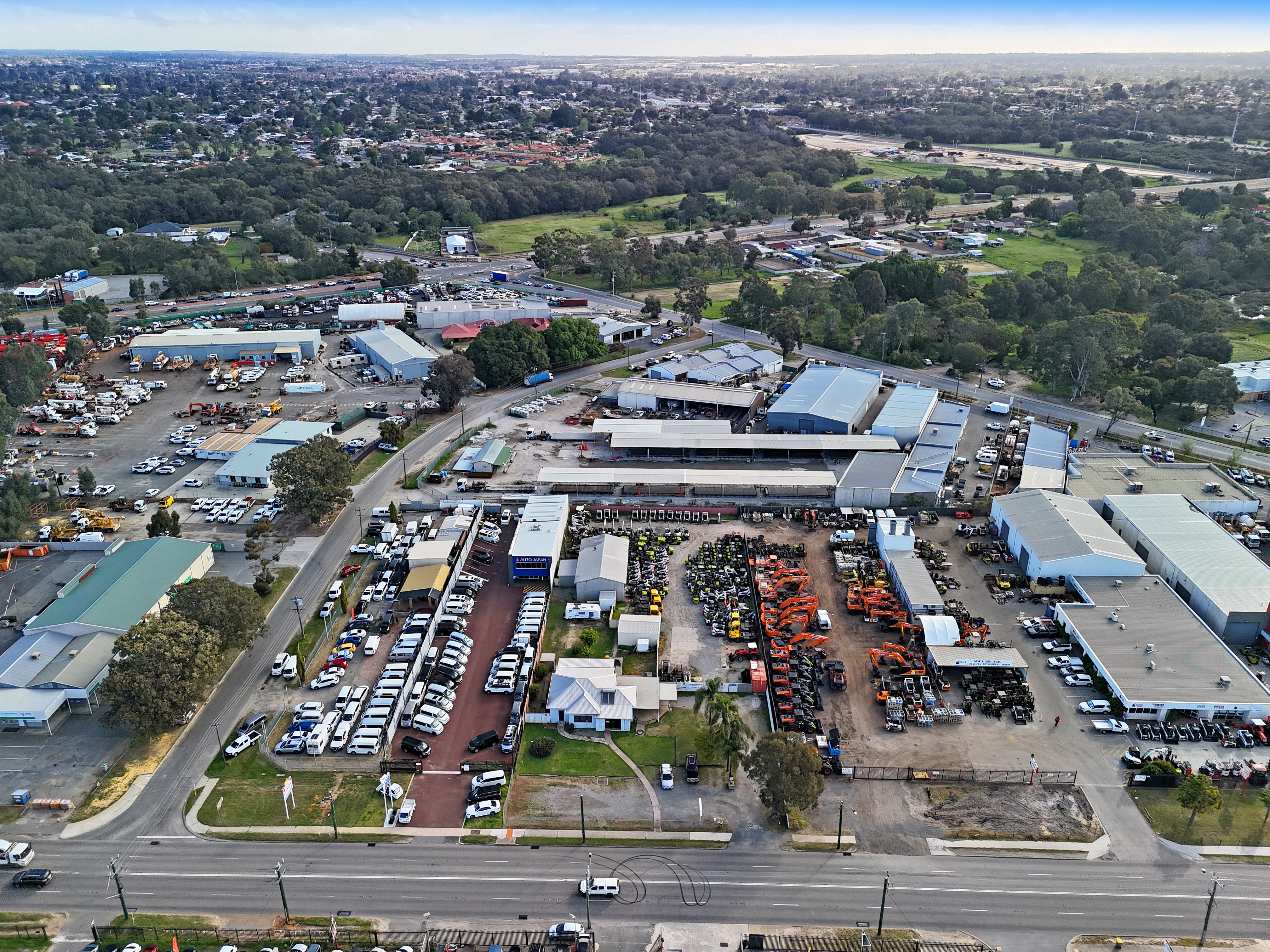 1719 & 1721 Albany Highway, Kenwick WA 6107