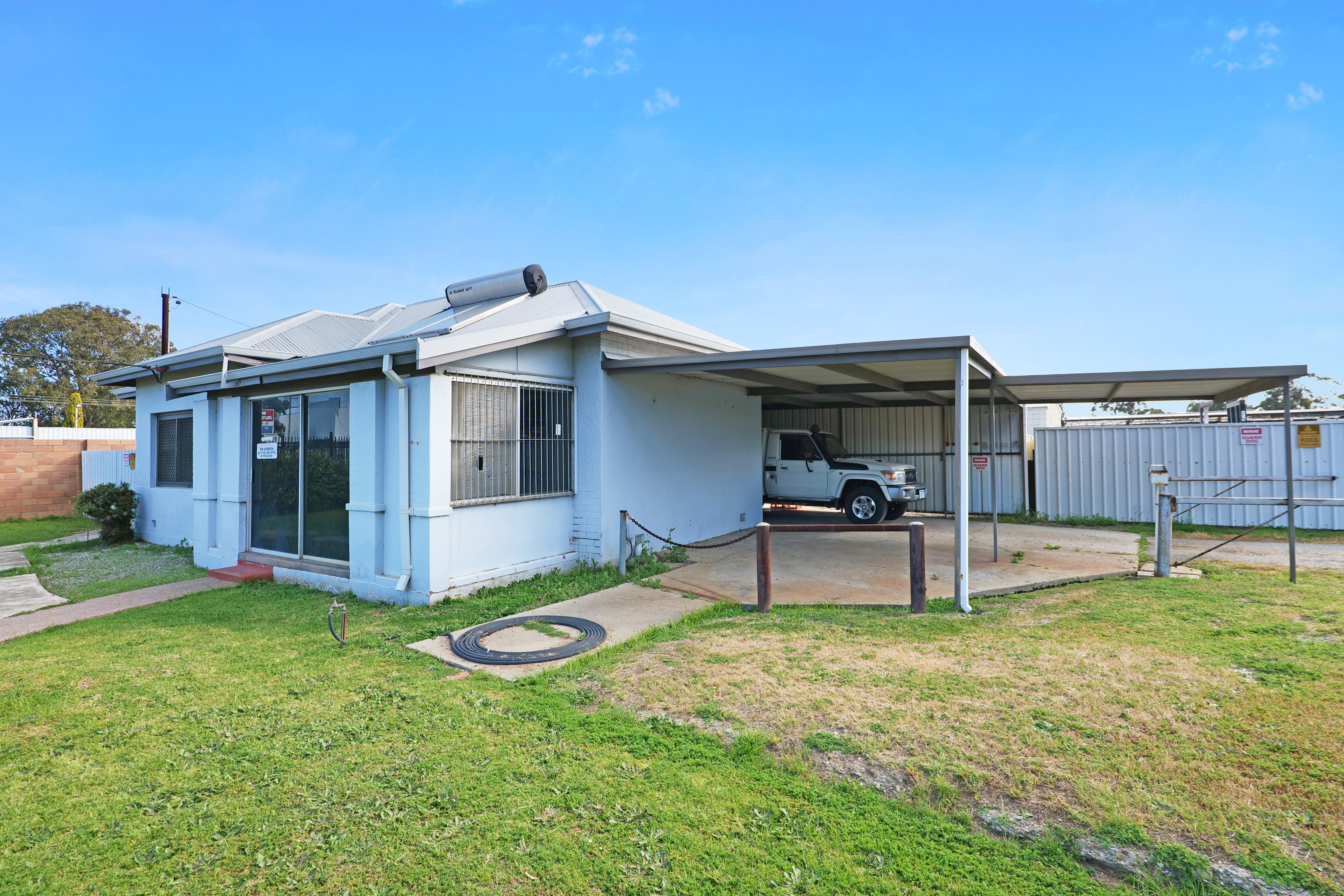 1719 & 1721 Albany Highway, Kenwick WA 6107
