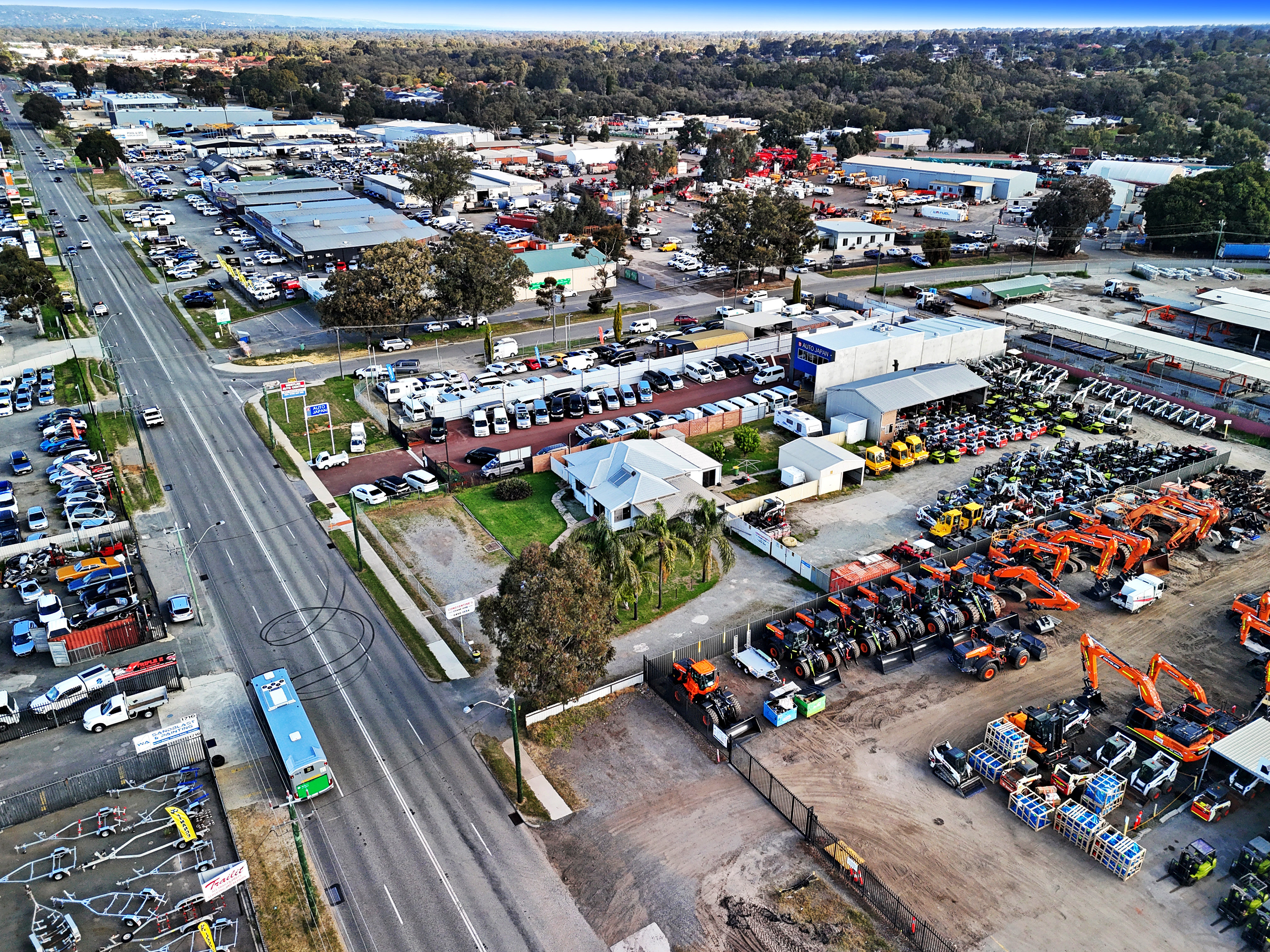 1719 & 1721 Albany Highway, Kenwick WA 6107