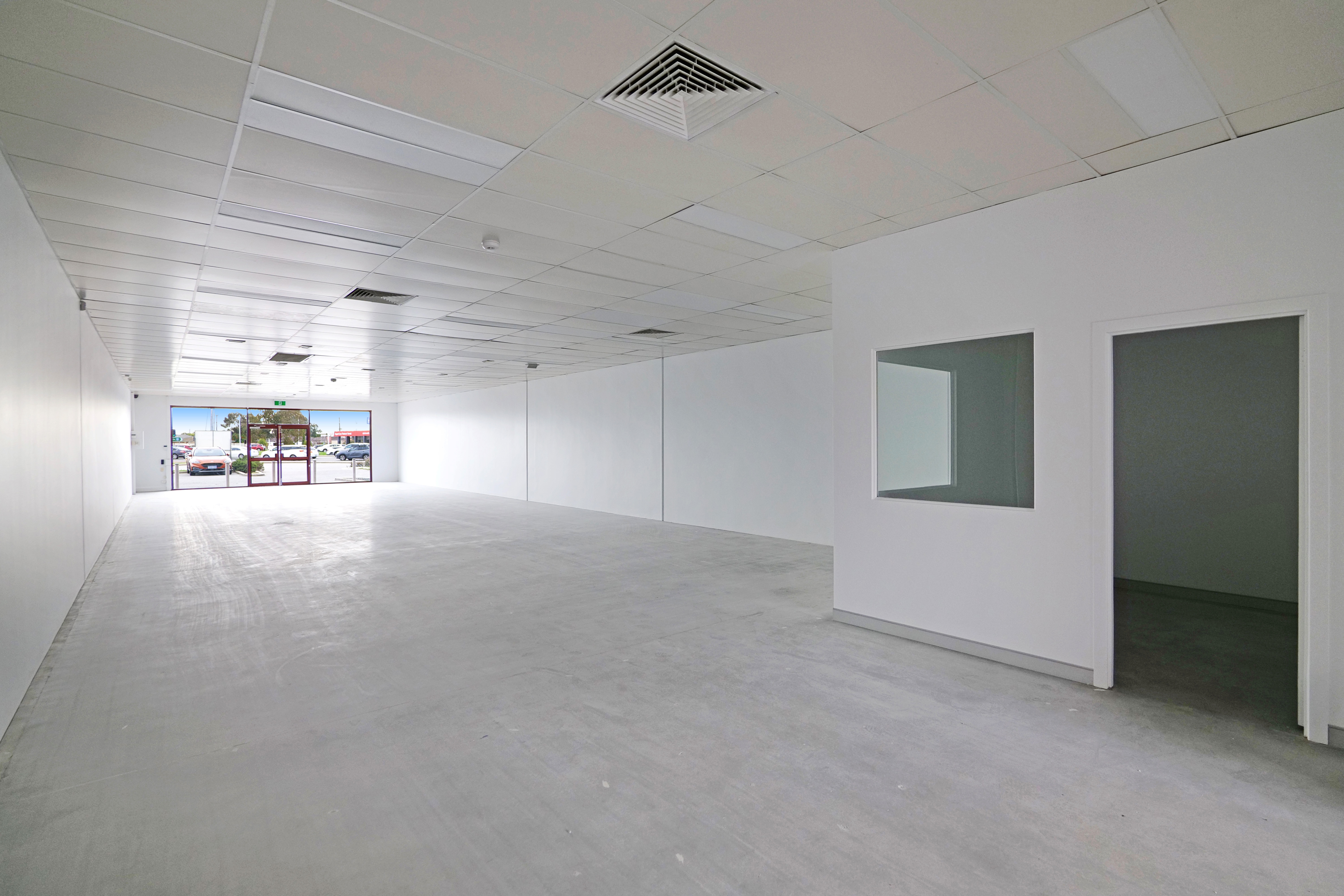Unit 1/4 Nicholson Road, Beckenham WA 6107