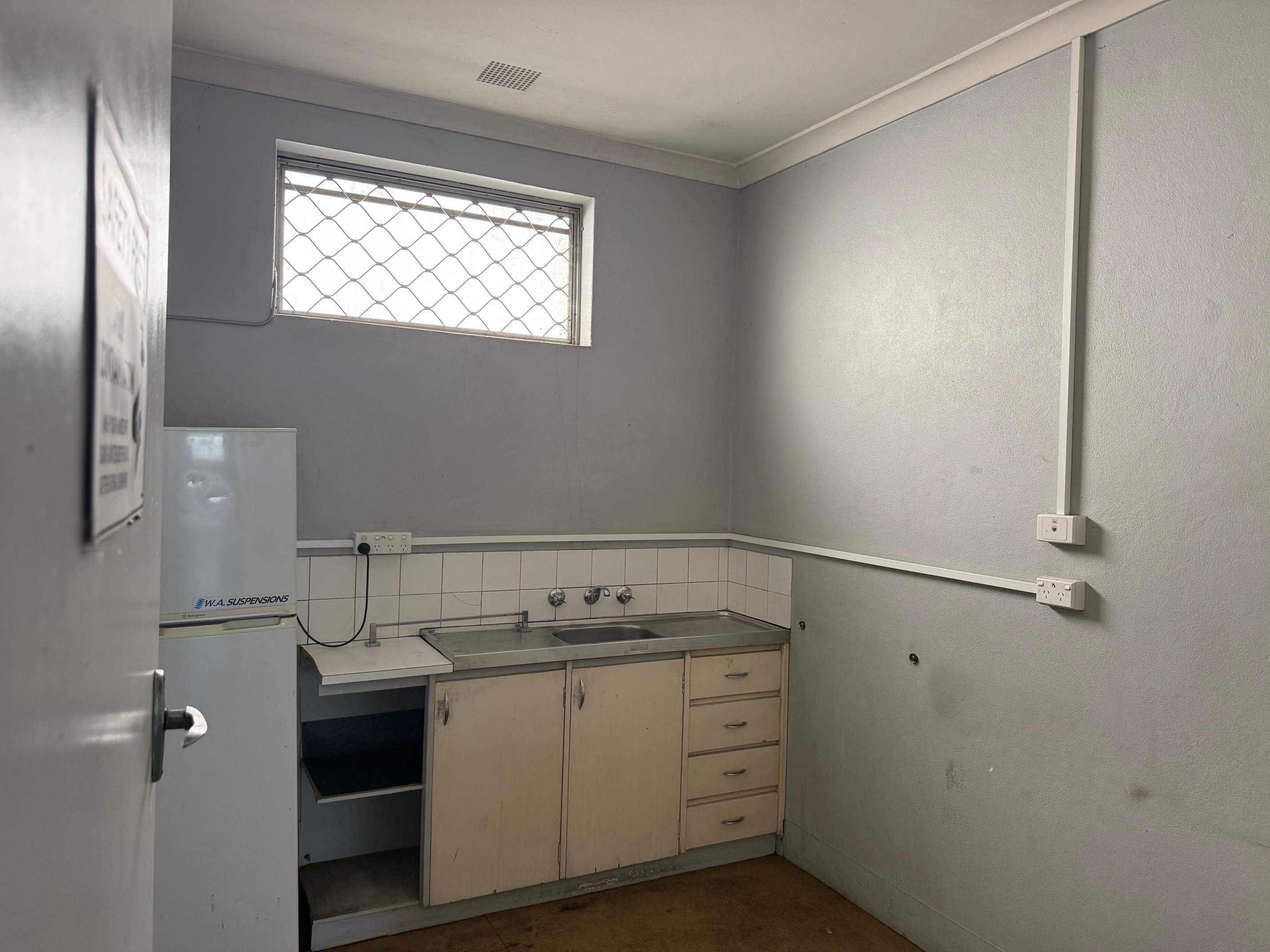 21 Sevenoaks Street, Bentley WA 6102