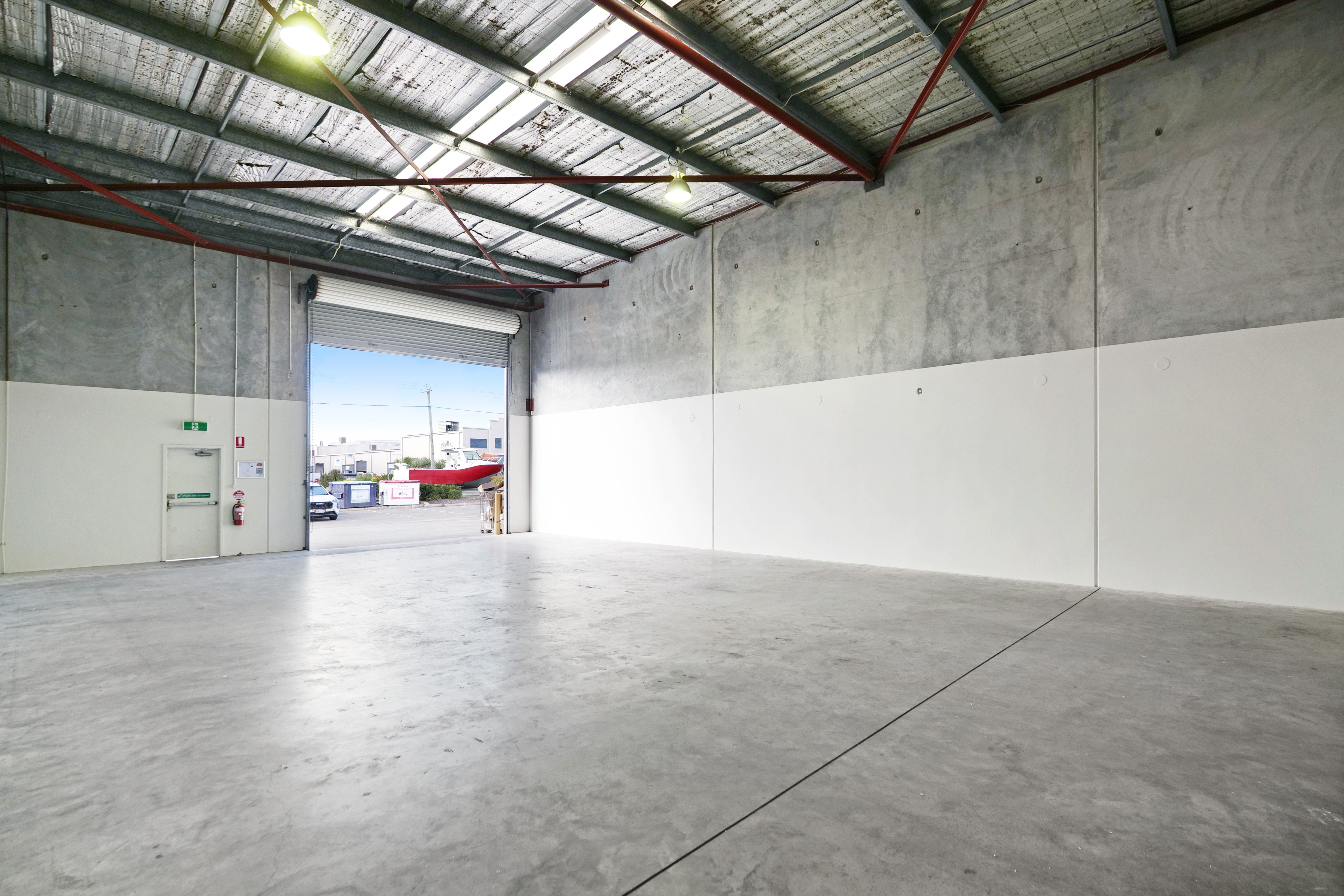 2/180 Bannister Road, Canning Vale WA 6155