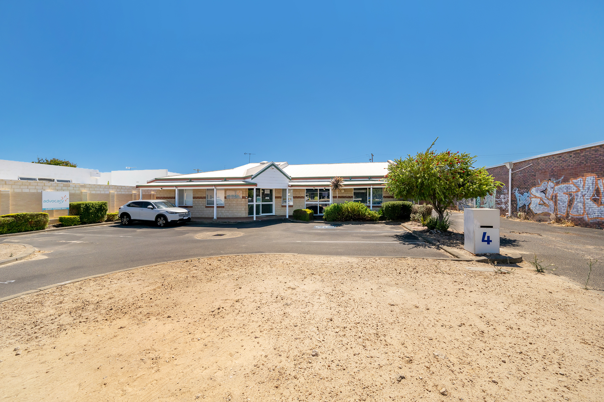 Unit 2/4 Plaza Street, South Bunbury WA 6230