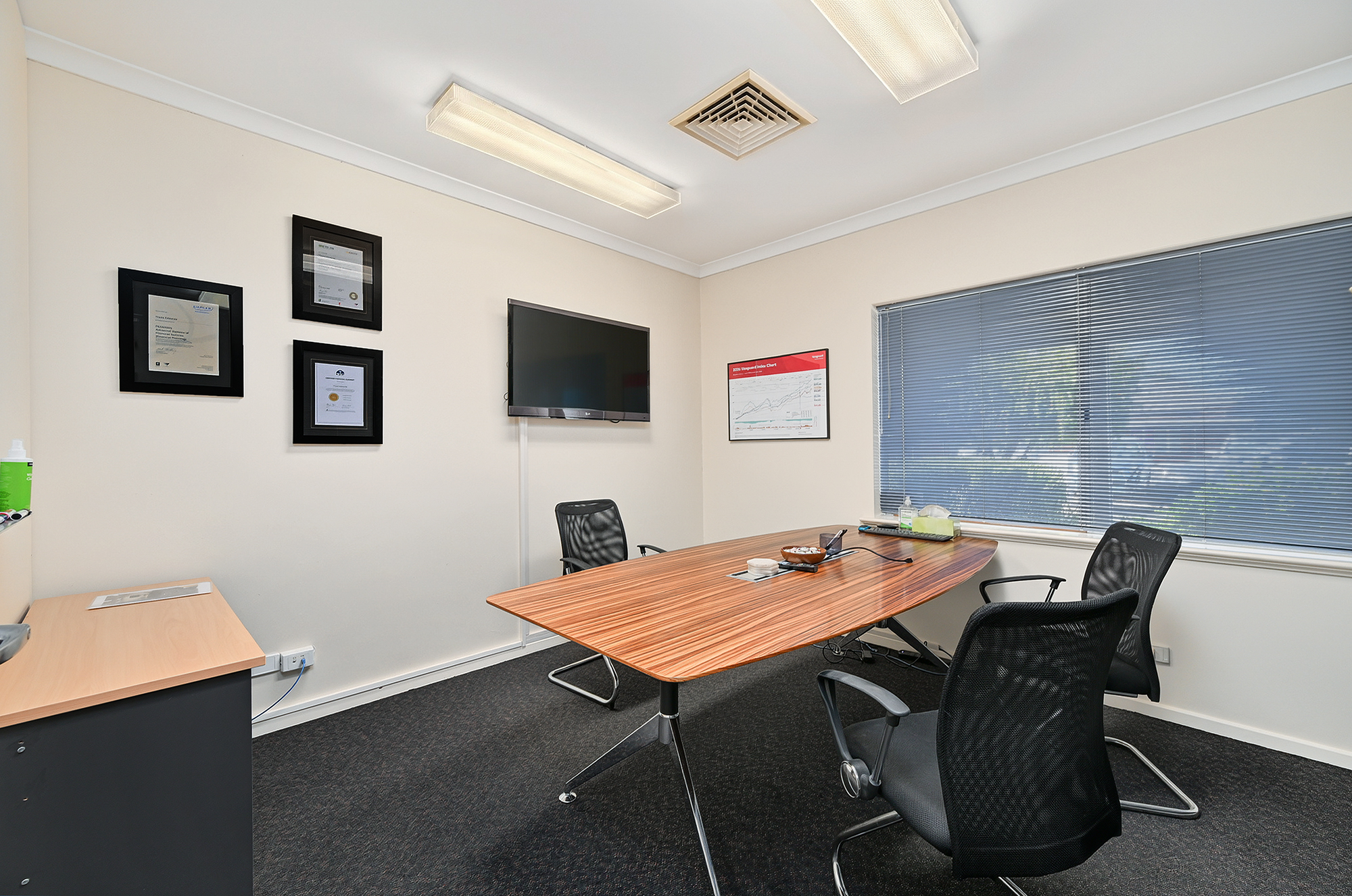 Unit 2/4 Plaza Street, South Bunbury WA 6230