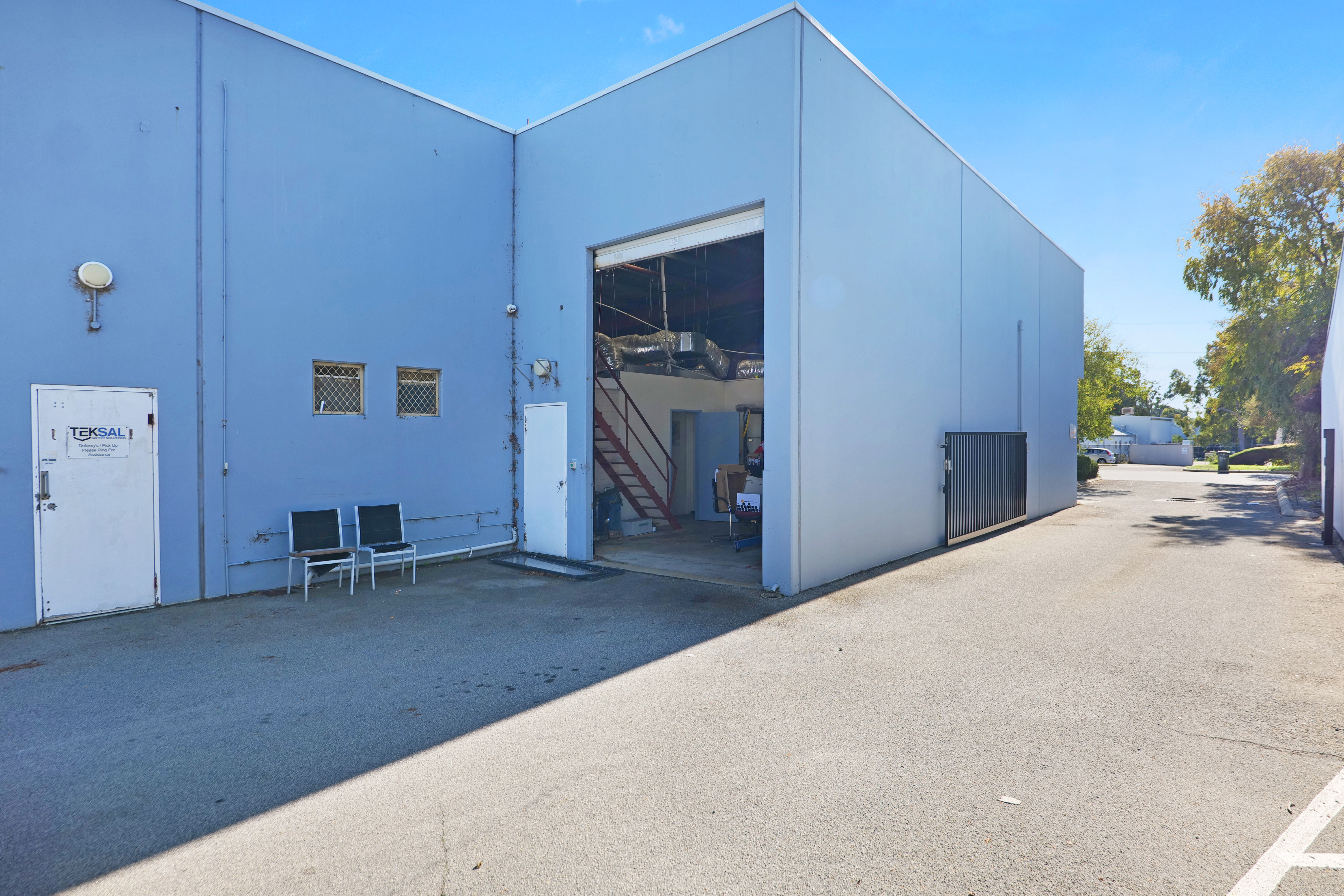Unit 1/13-17 Sorbonne Crescent, Canning Vale WA 6155