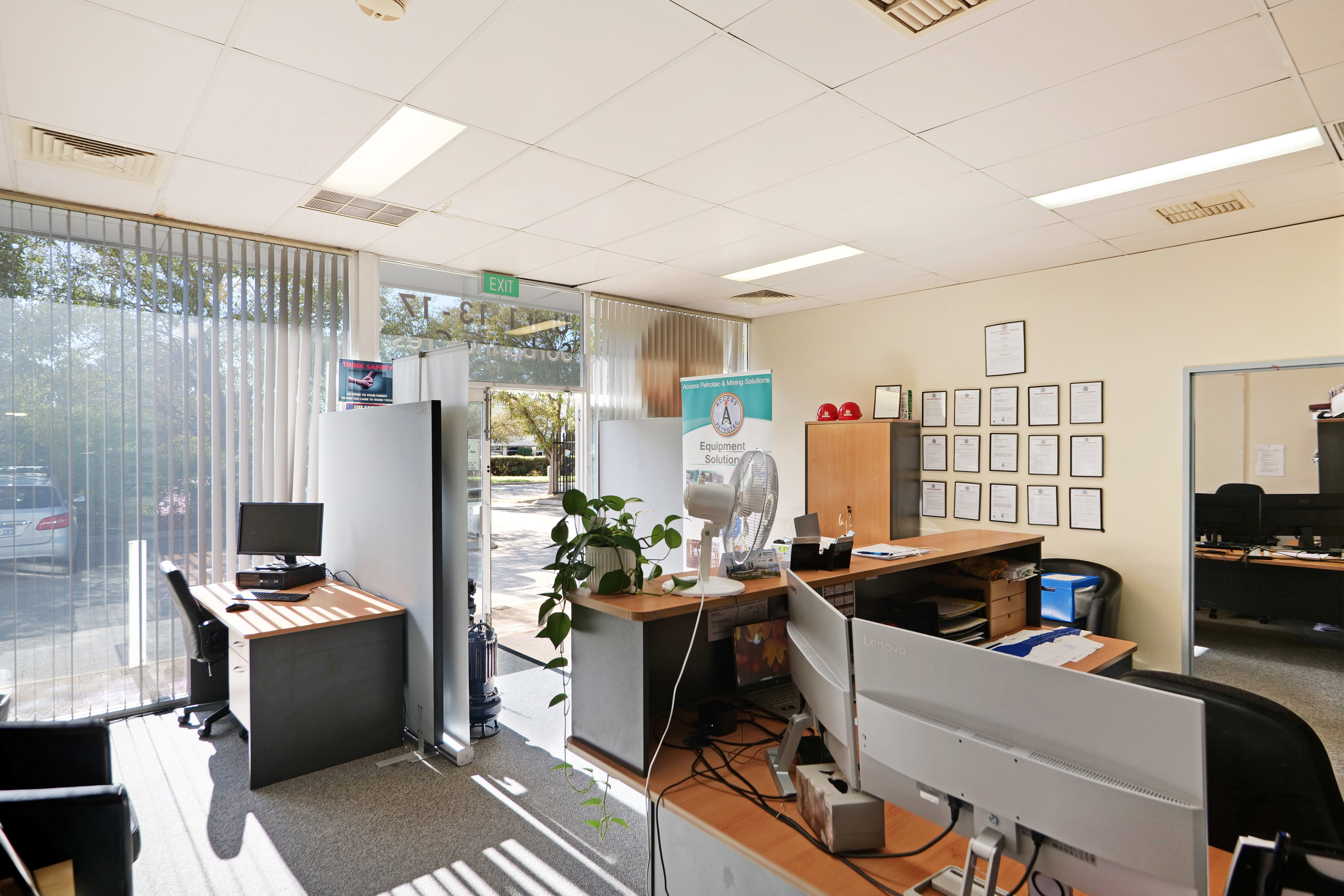 Unit 1/13-17 Sorbonne Crescent, Canning Vale WA 6155