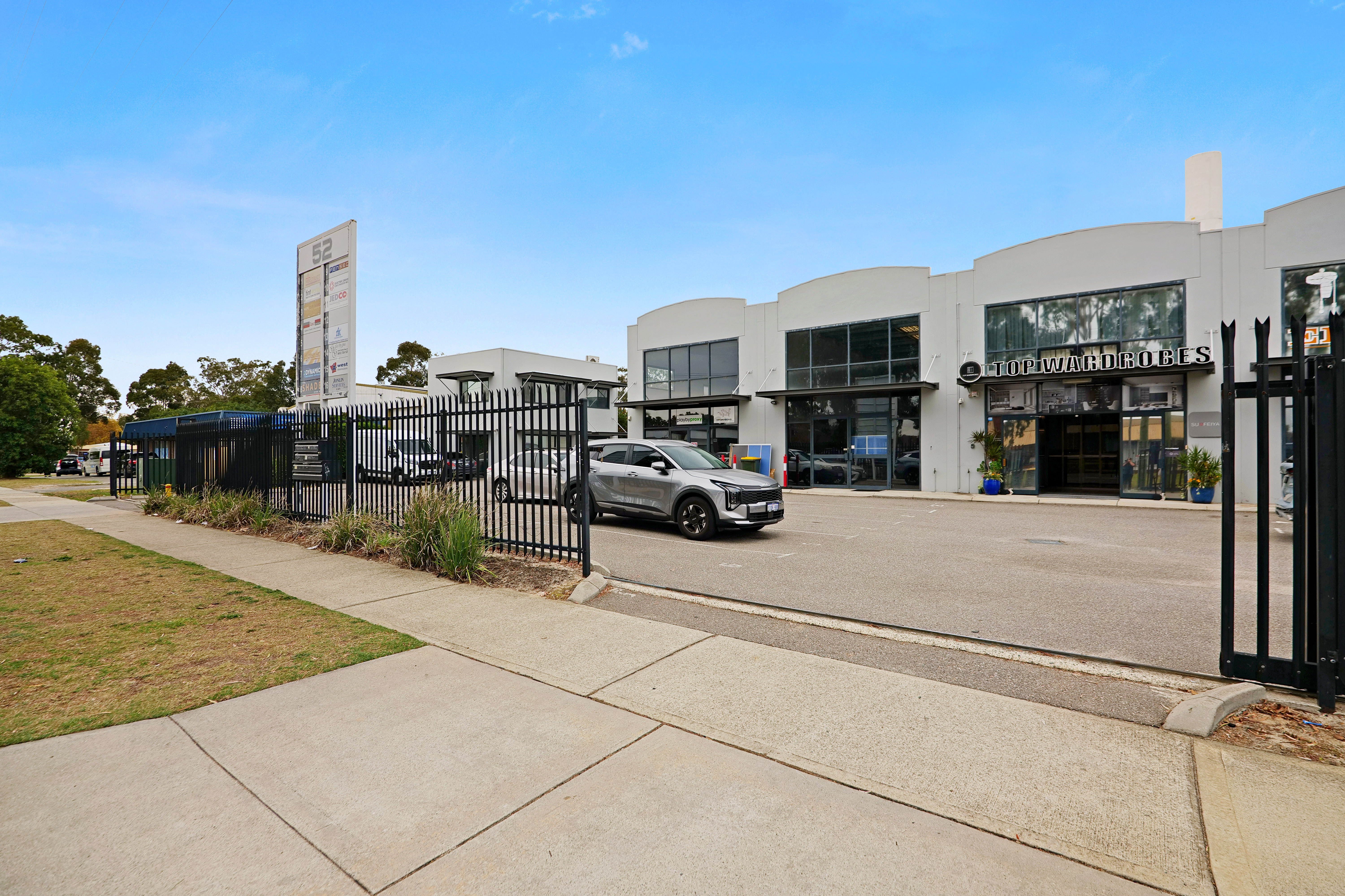 3/52 Kent Street, Cannington WA 6107