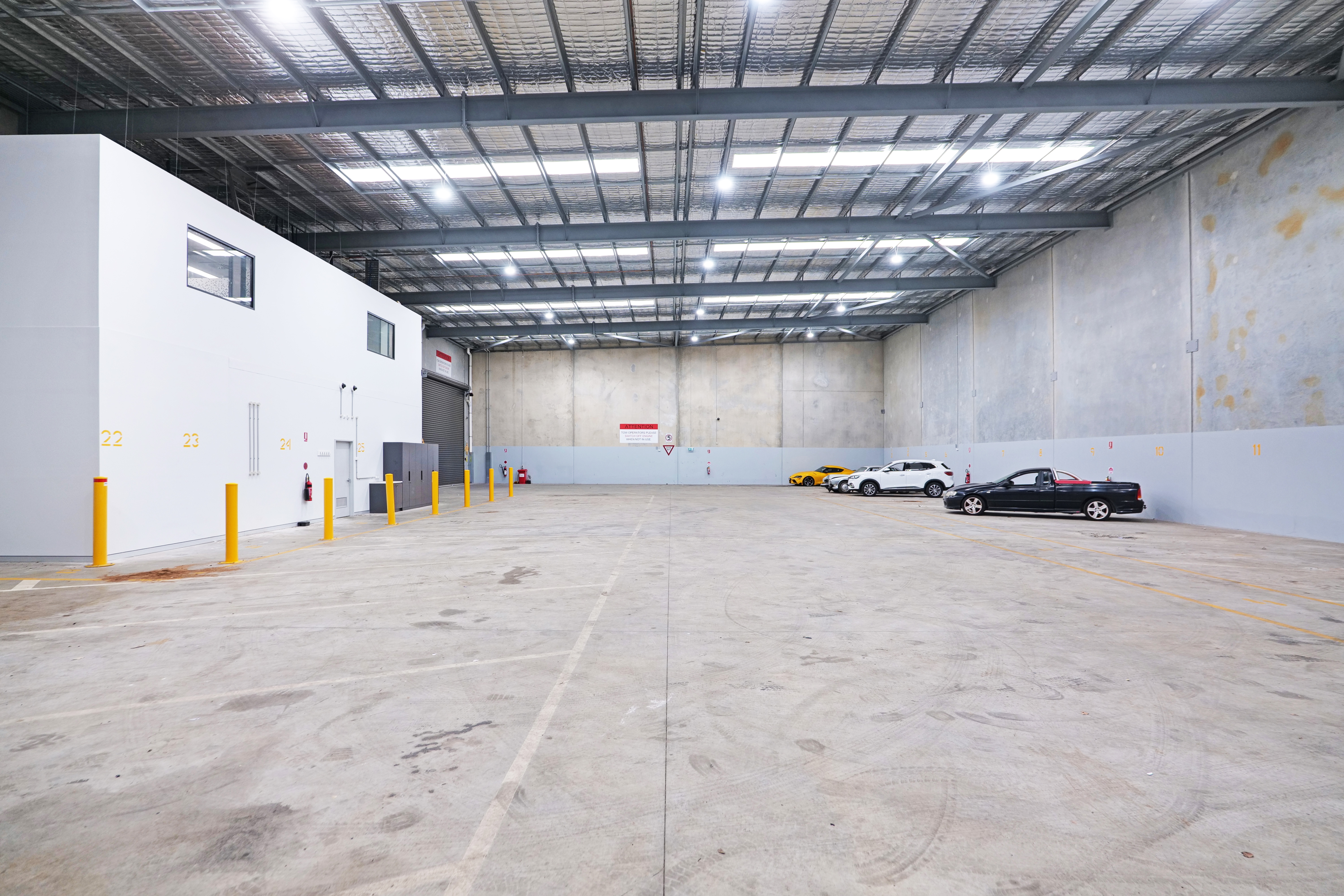 16 Production Road, Canning Vale WA 6155