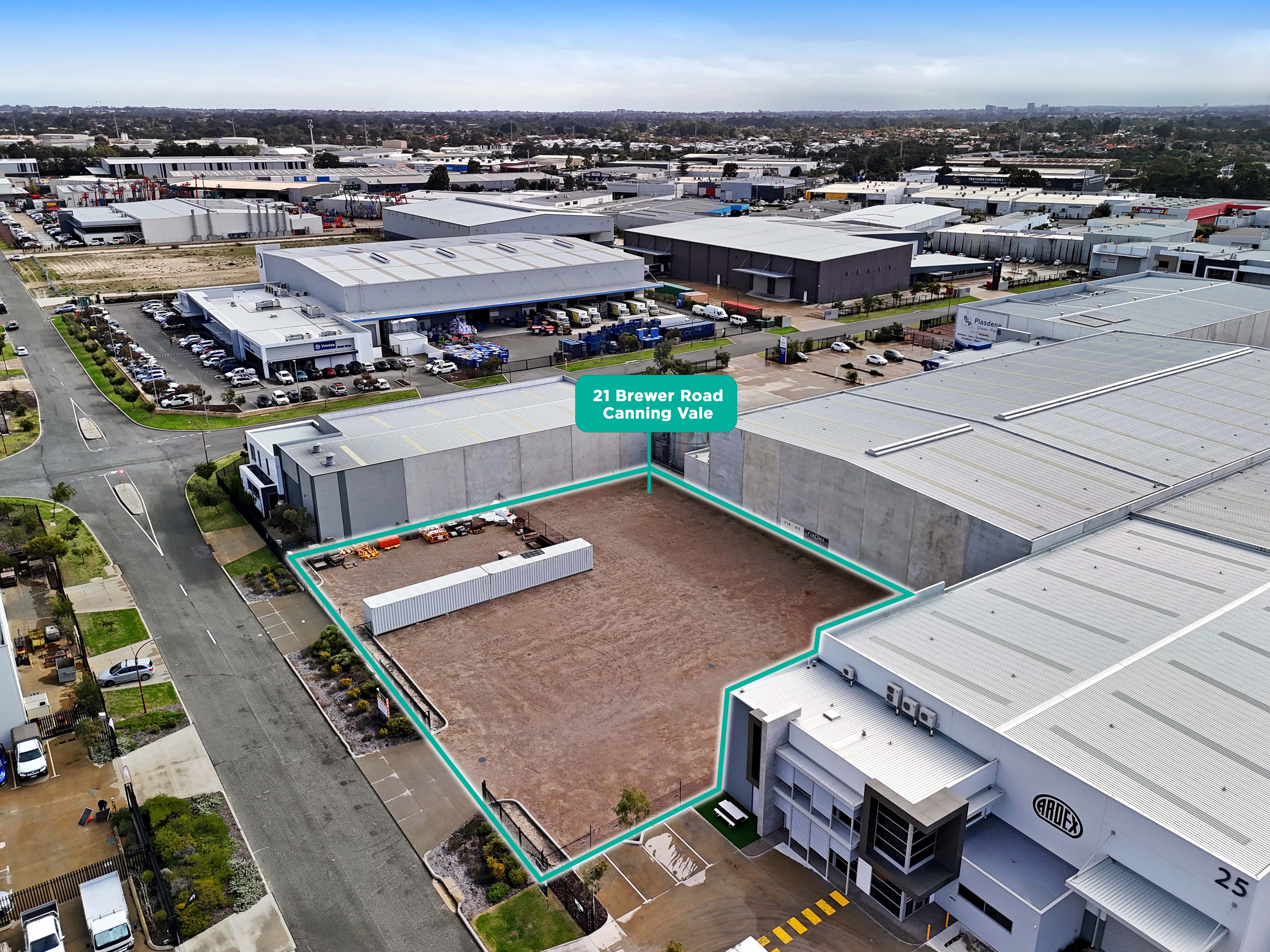 21 Brewer Road, Canning Vale WA 6155